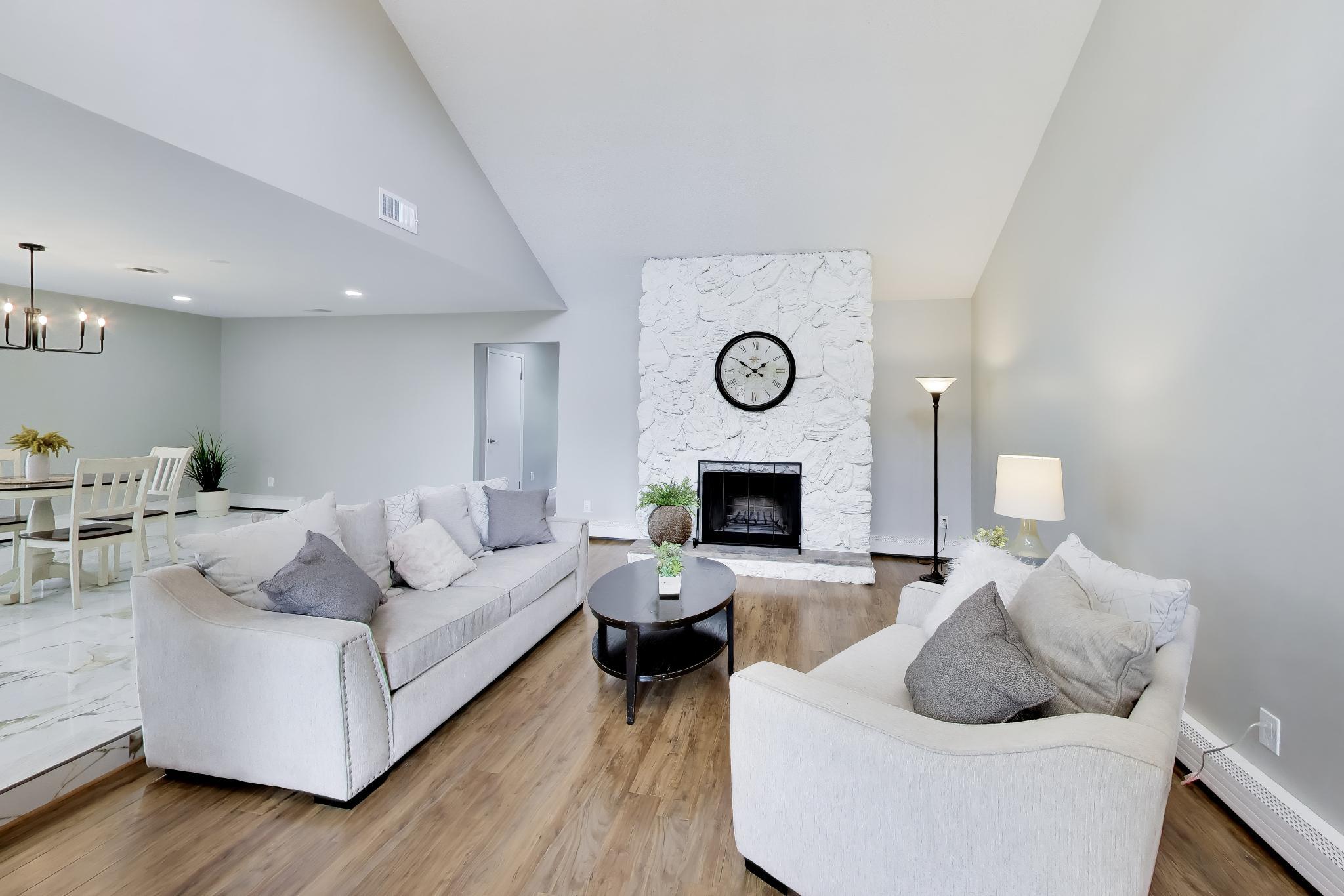 9831 Erie Street, Highland, IN 46322; Image #3