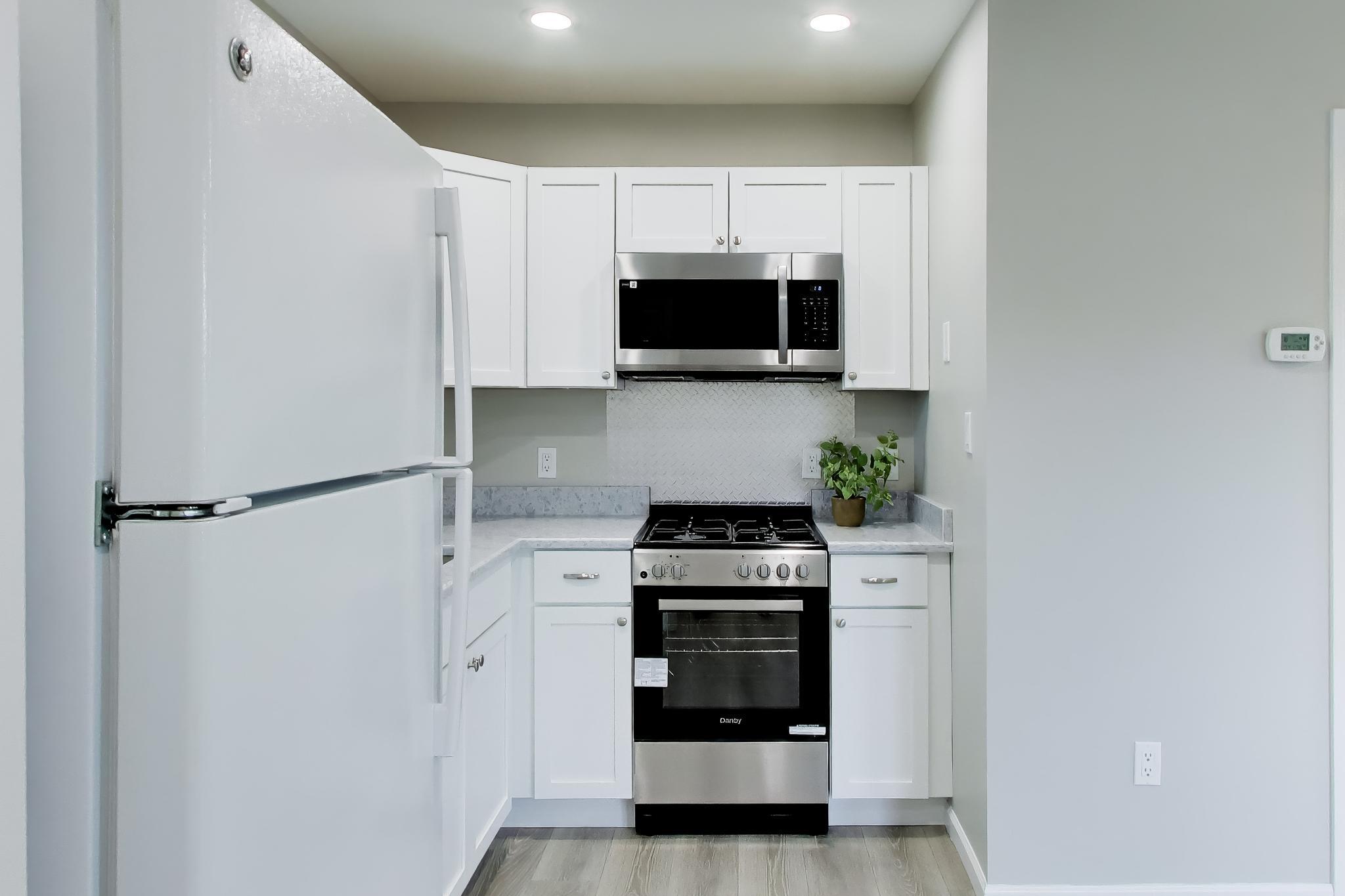 9831 Erie Street, Highland, IN 46322; Image #32