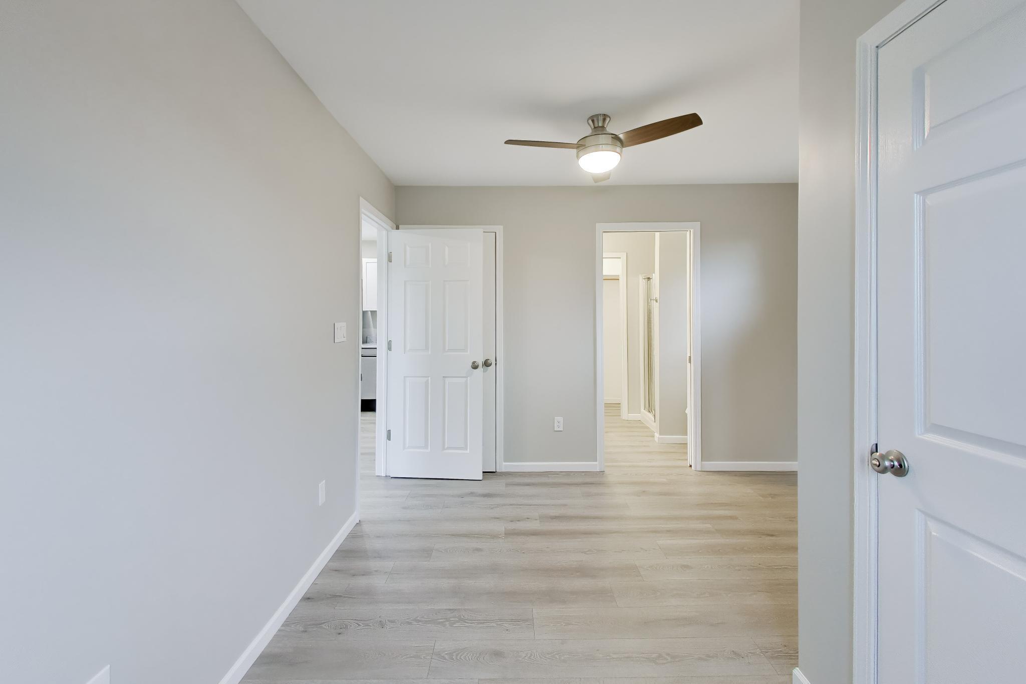 9831 Erie Street, Highland, IN 46322; Image #39