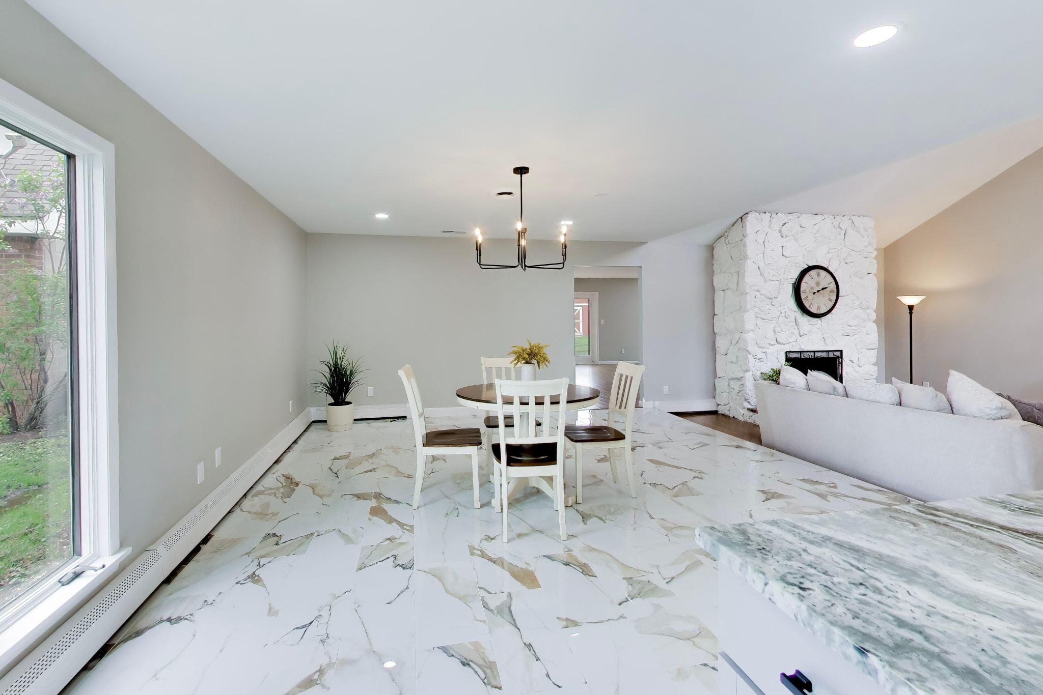 9831 Erie Street, Highland, IN 46322; Image #6