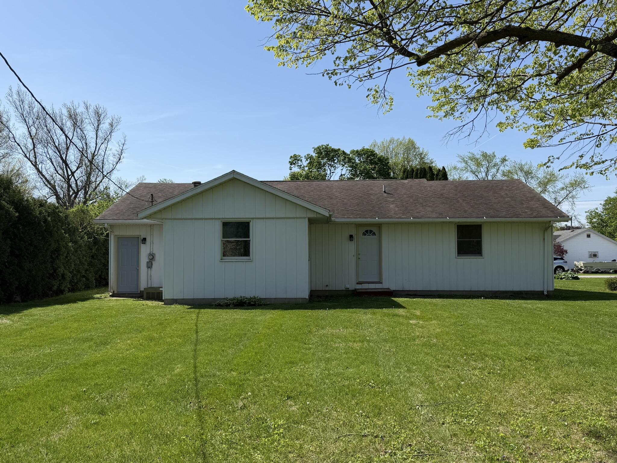 204 E Broadway Street, Brook, IN 47922; Image #6