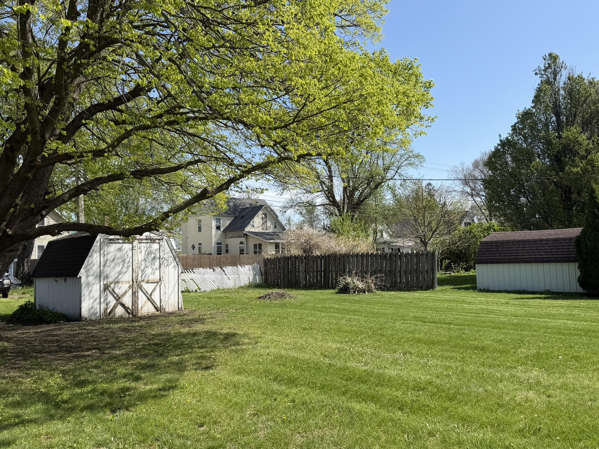 204 E Broadway Street, Brook, IN 47922; Image #8