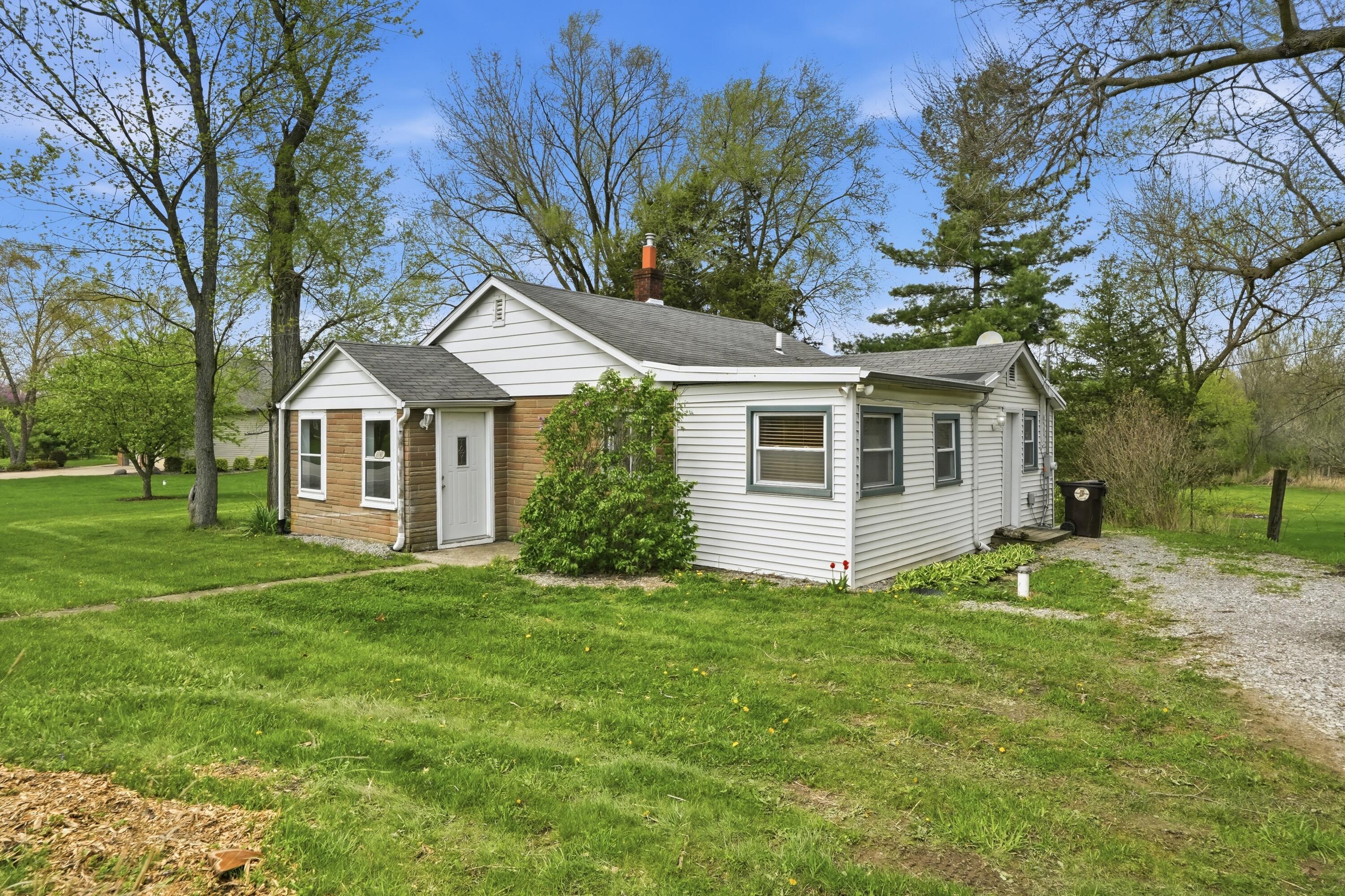 11131 Fathke Road, Crown Point, IN 46307; Image #2