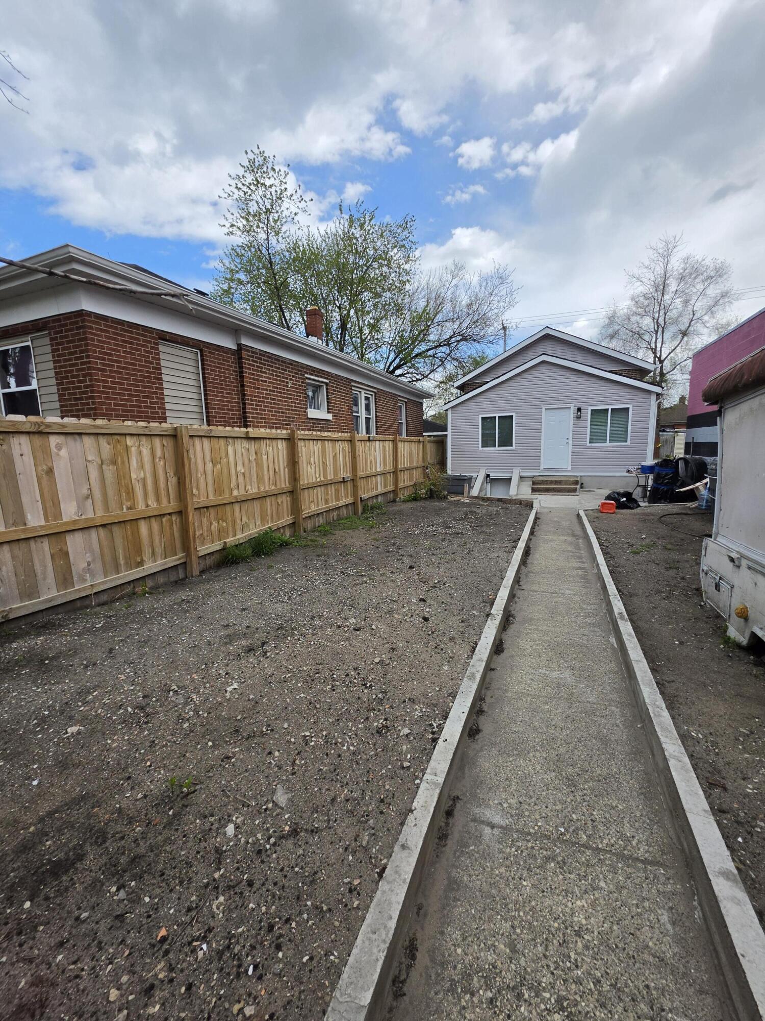 4149 Broadway, Gary, IN 46409; Image #2