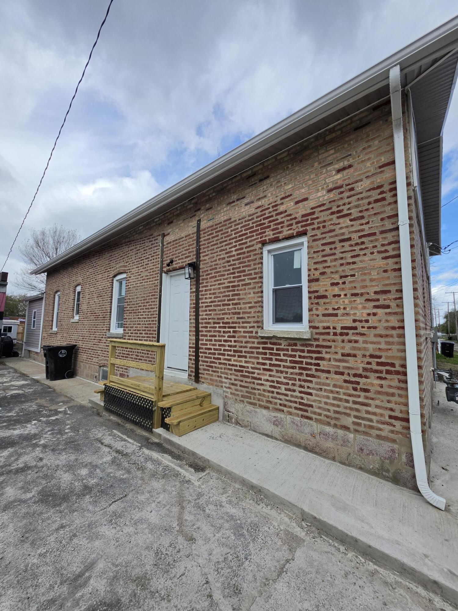 4149 Broadway, Gary, IN 46409; Image #4