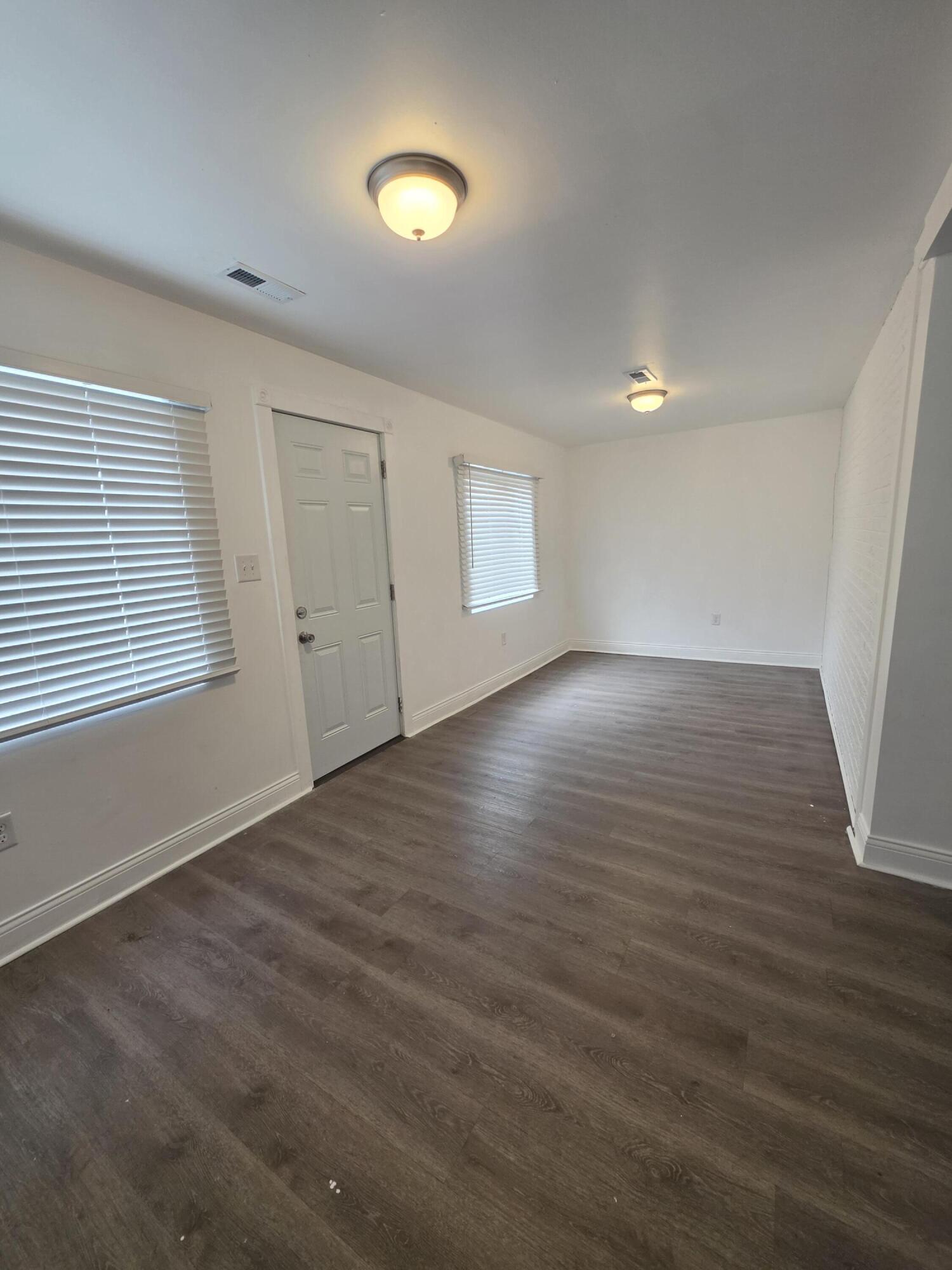 4149 Broadway, Gary, IN 46409; Image #8