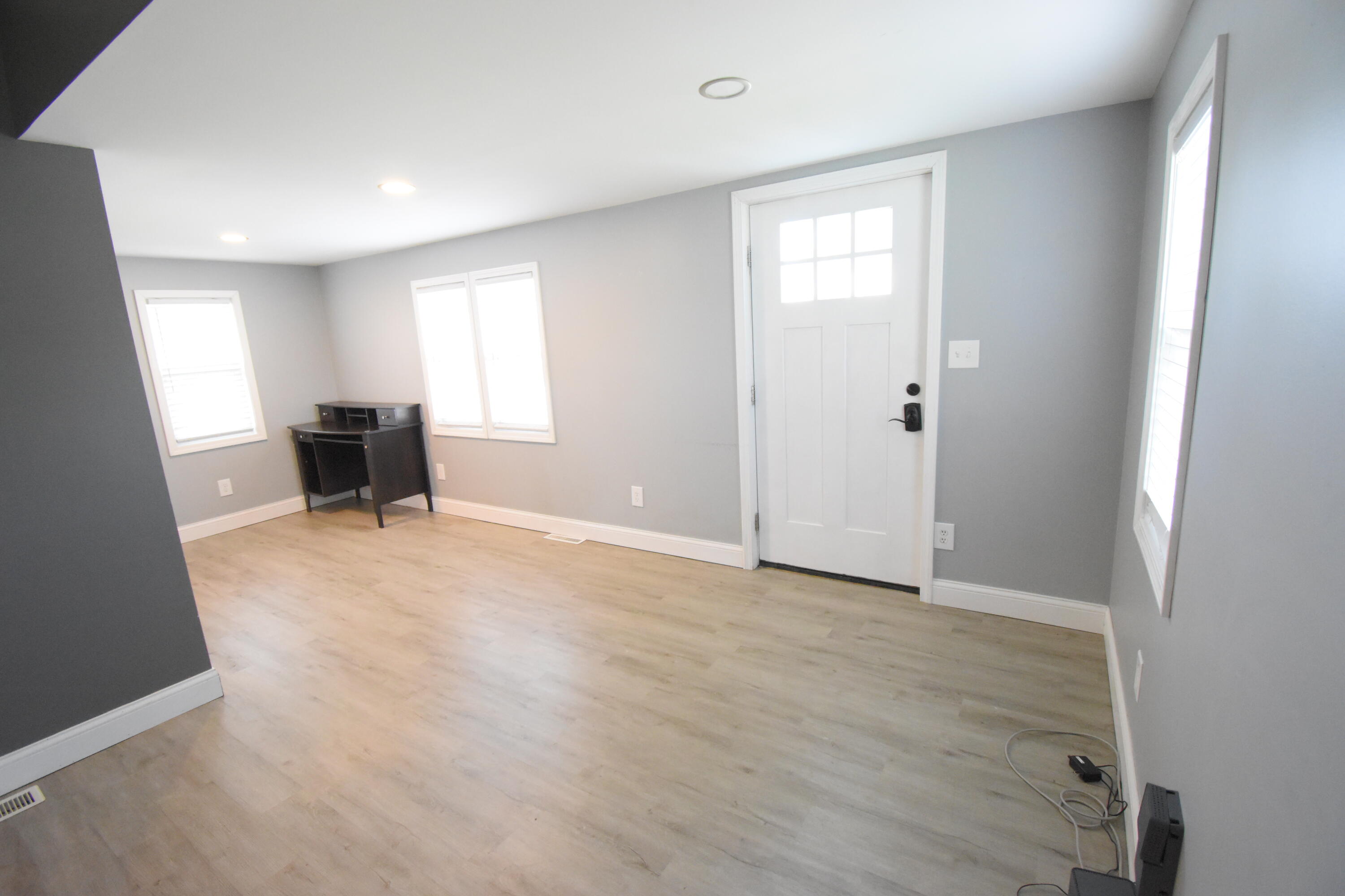 135 N Rachel Street, Rensselaer, IN 47978; Image #17