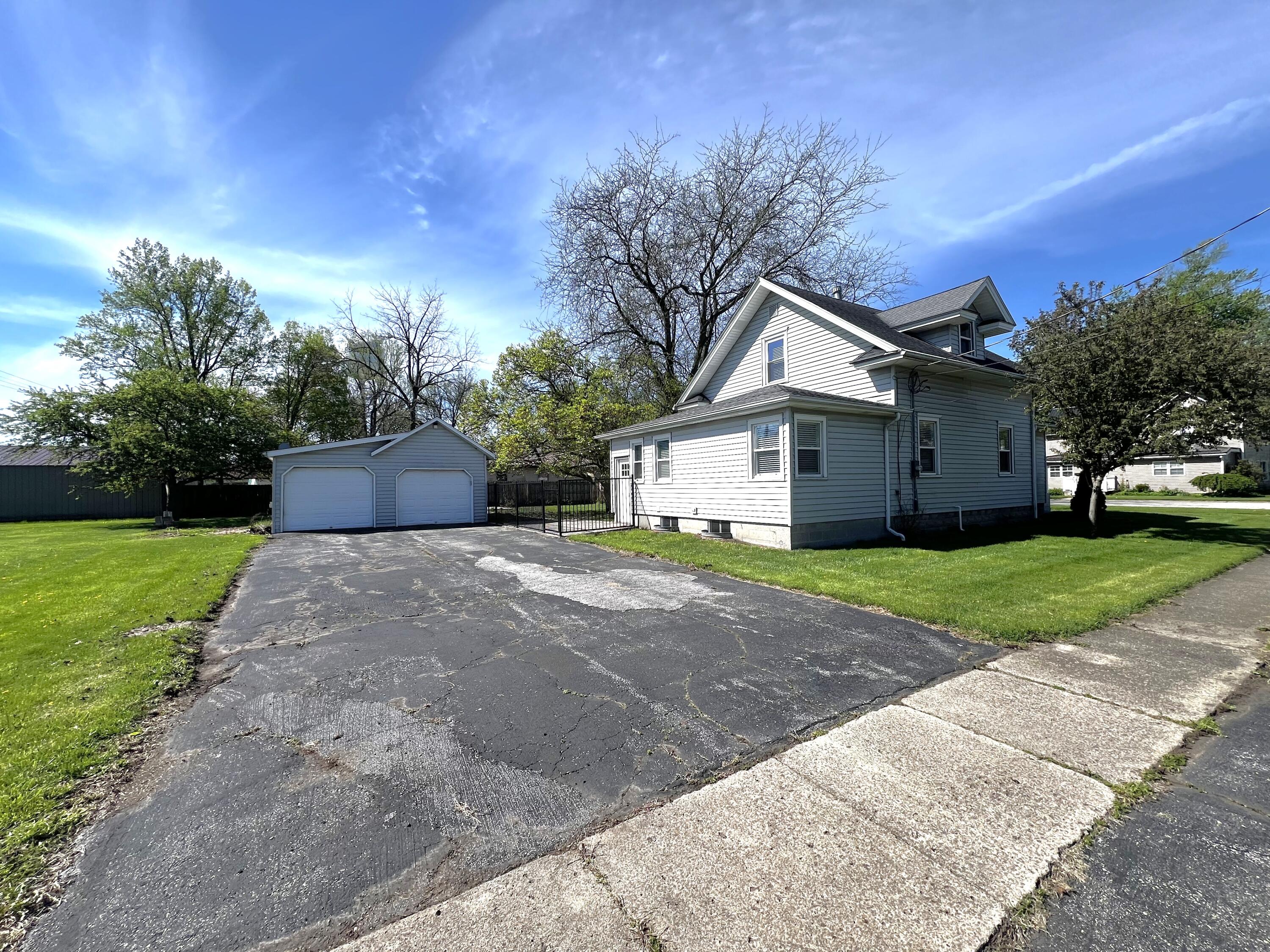 135 N Rachel Street, Rensselaer, IN 47978; Image #2