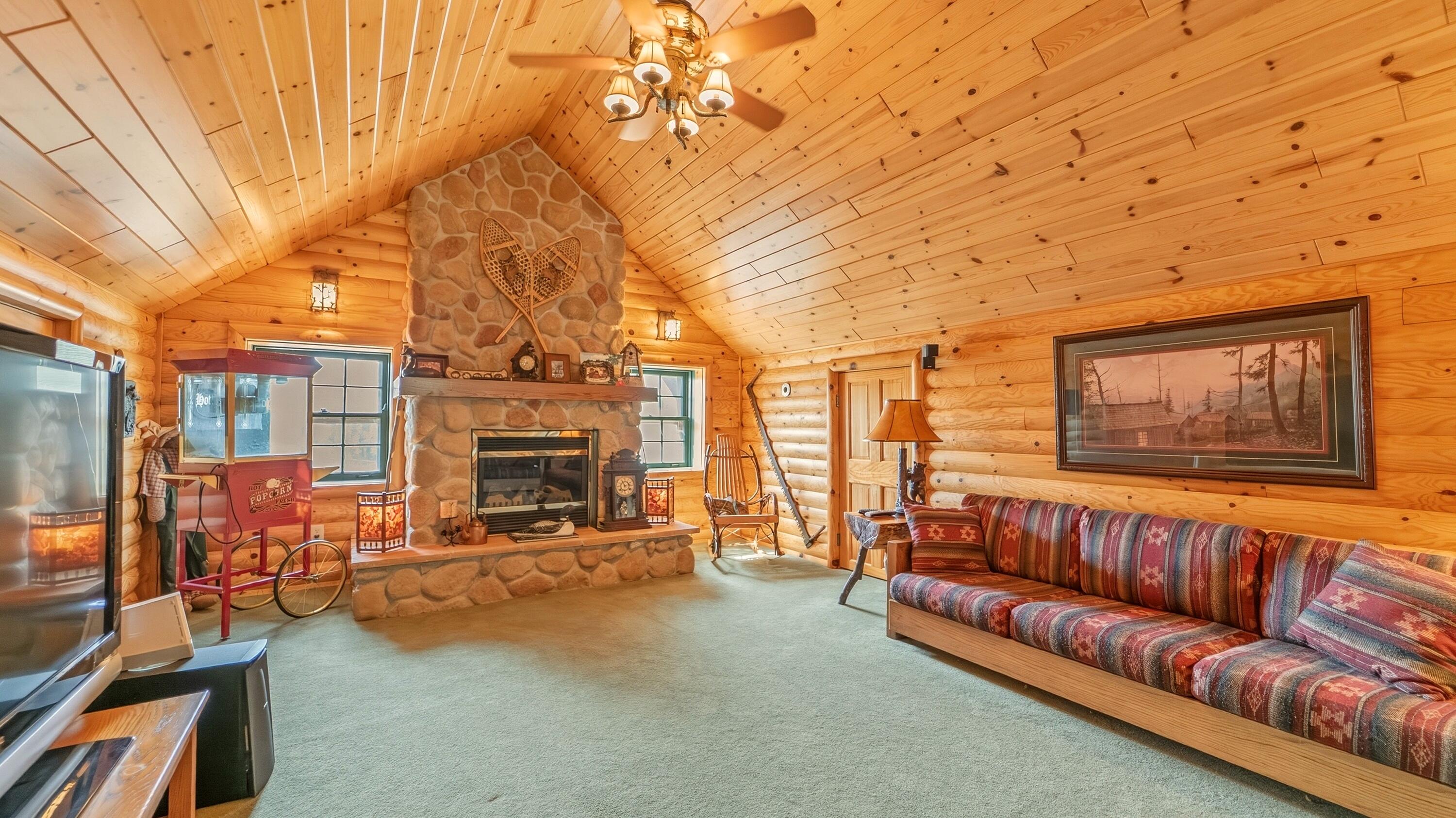 498 S Court Street, Crown Point, IN 46307; Image #36