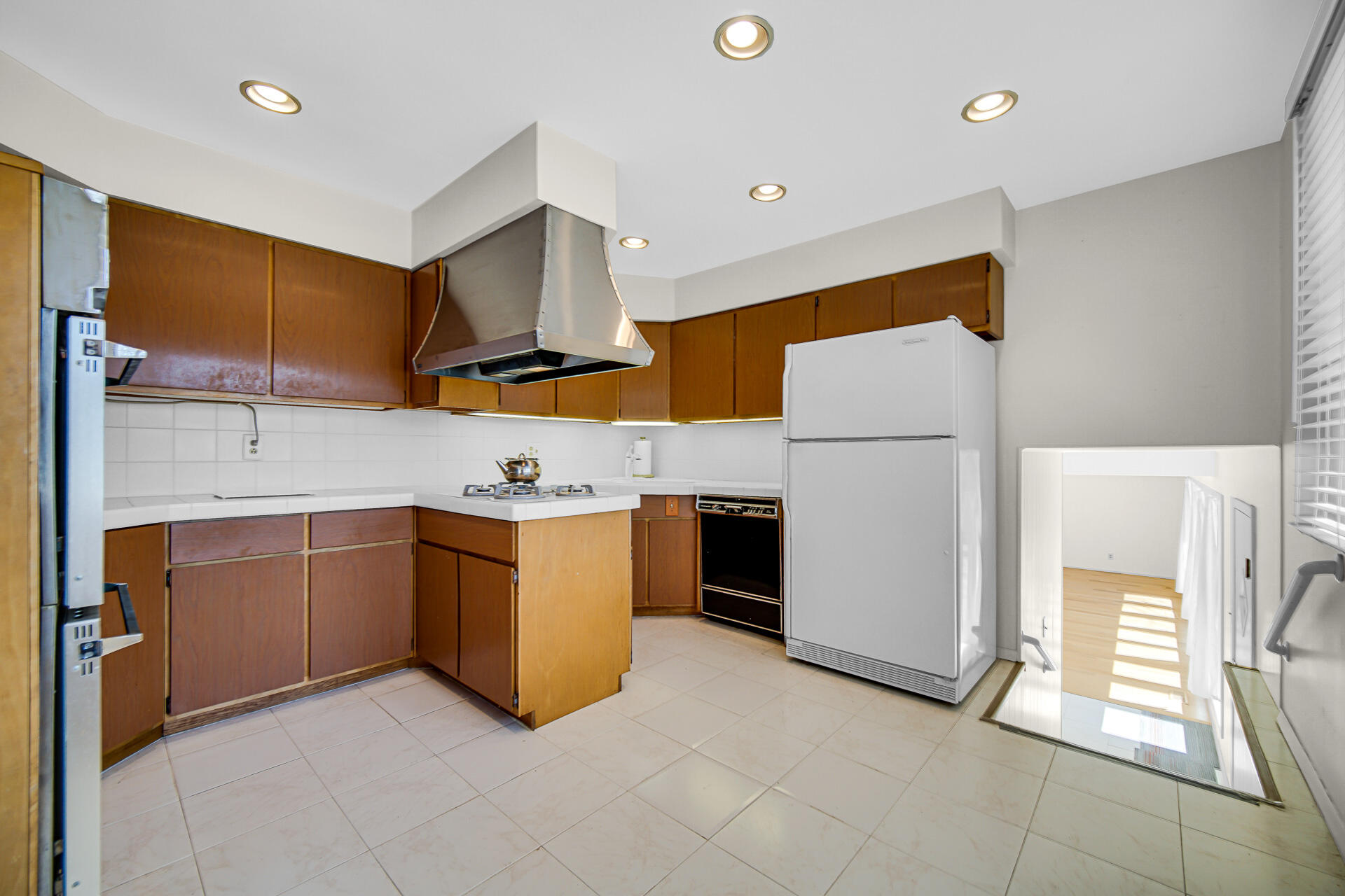 71 Ski Hill Road, Portage, IN 46368; Image #17