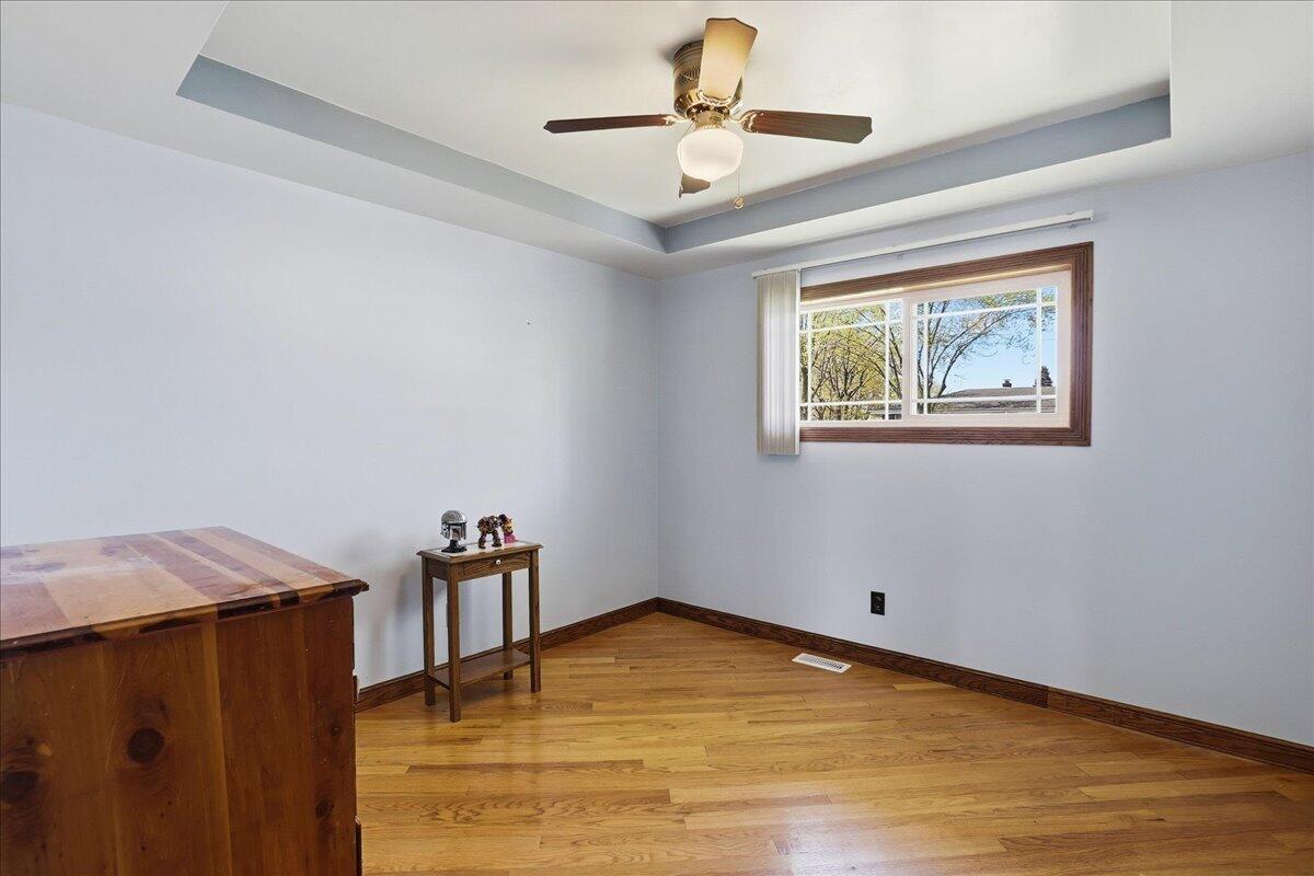 9937 Delaware Place, Highland, IN 46322; Image #18