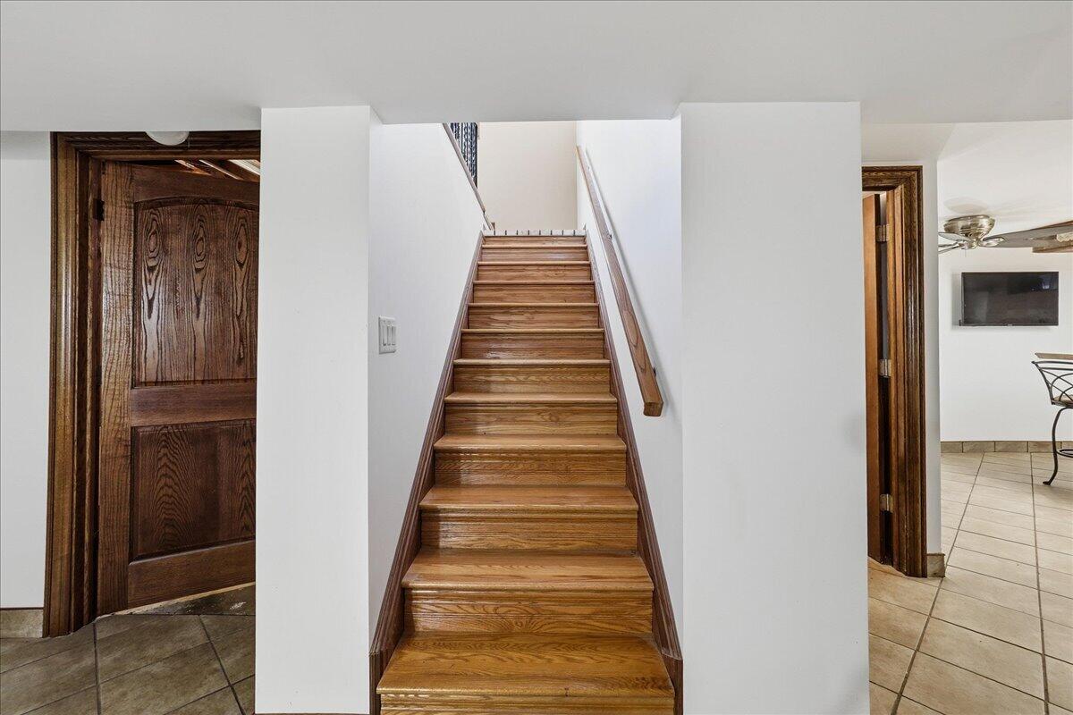 9937 Delaware Place, Highland, IN 46322; Image #20