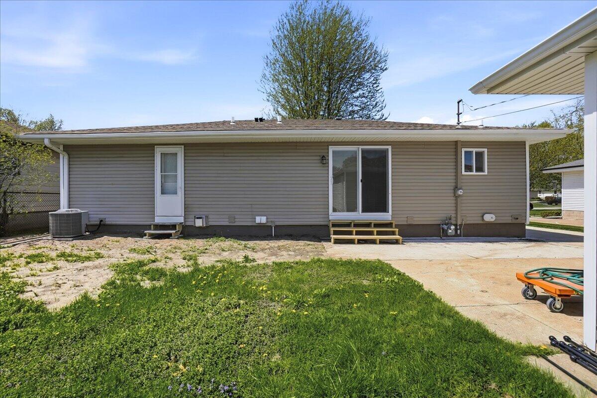 9937 Delaware Place, Highland, IN 46322; Image #31