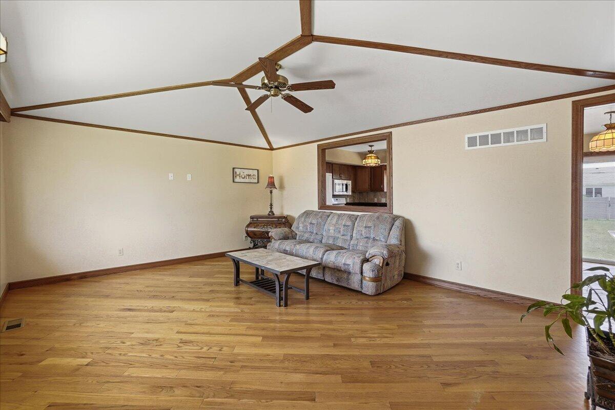 9937 Delaware Place, Highland, IN 46322; Image #4