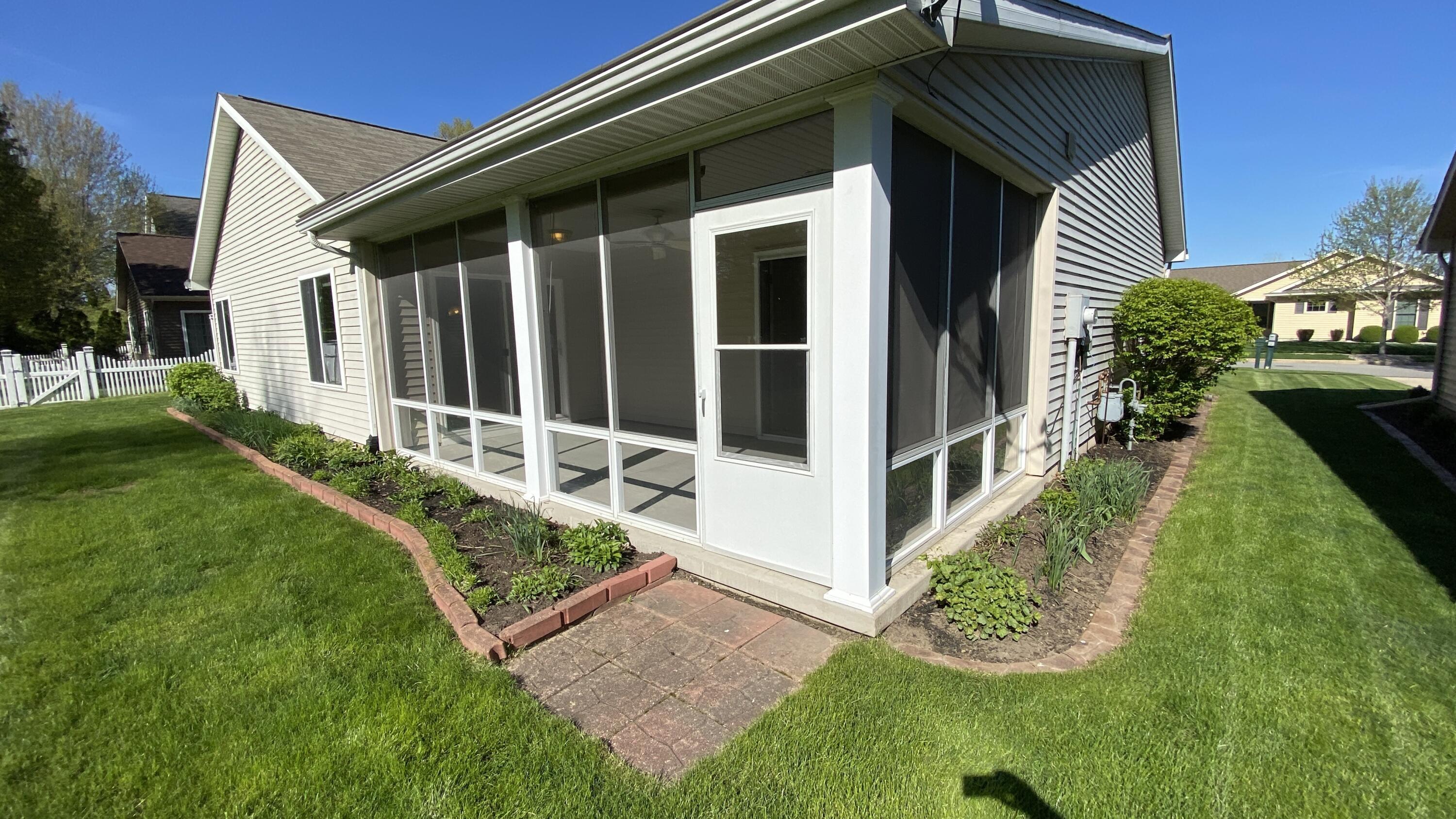 1454 Byfield Parkway, Valparaiso, IN 46385; Image #16