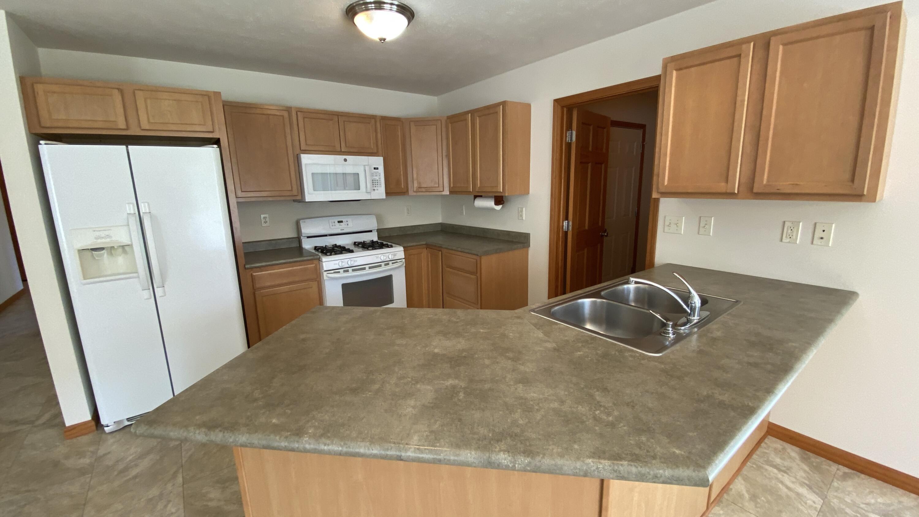 1454 Byfield Parkway, Valparaiso, IN 46385; Image #9