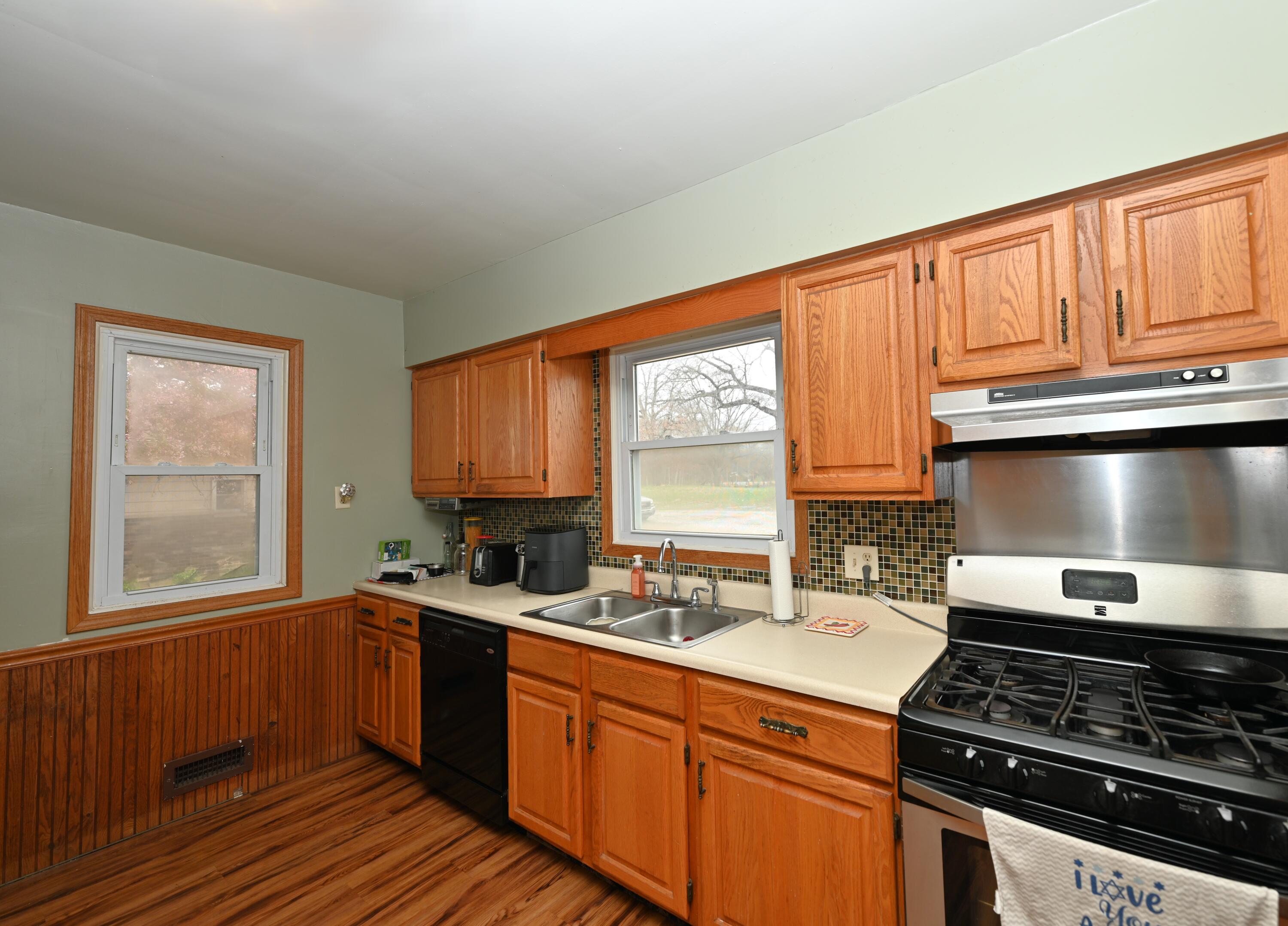 5110 W 400 N, Winamac, IN 46996; Image #19