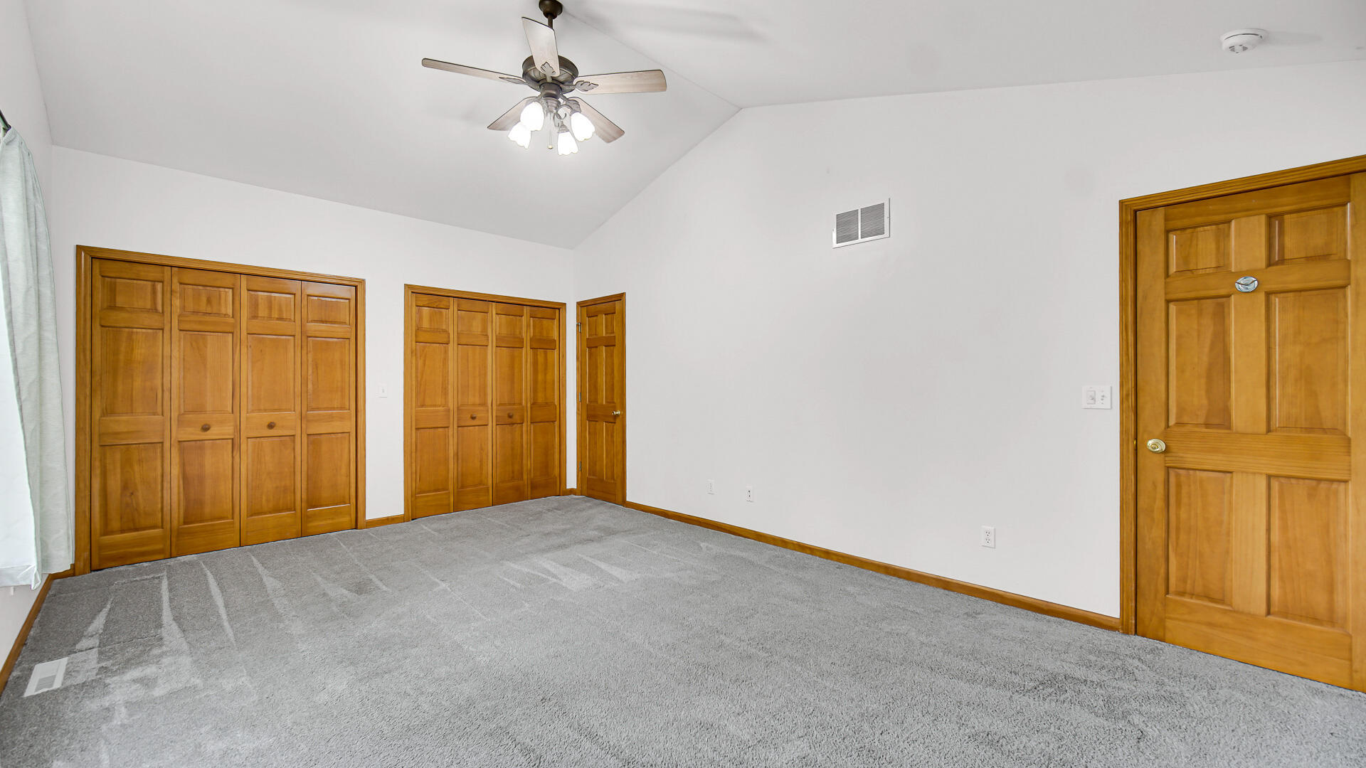 953 Portage Avenue, Chesterton, IN 46304; Image #11