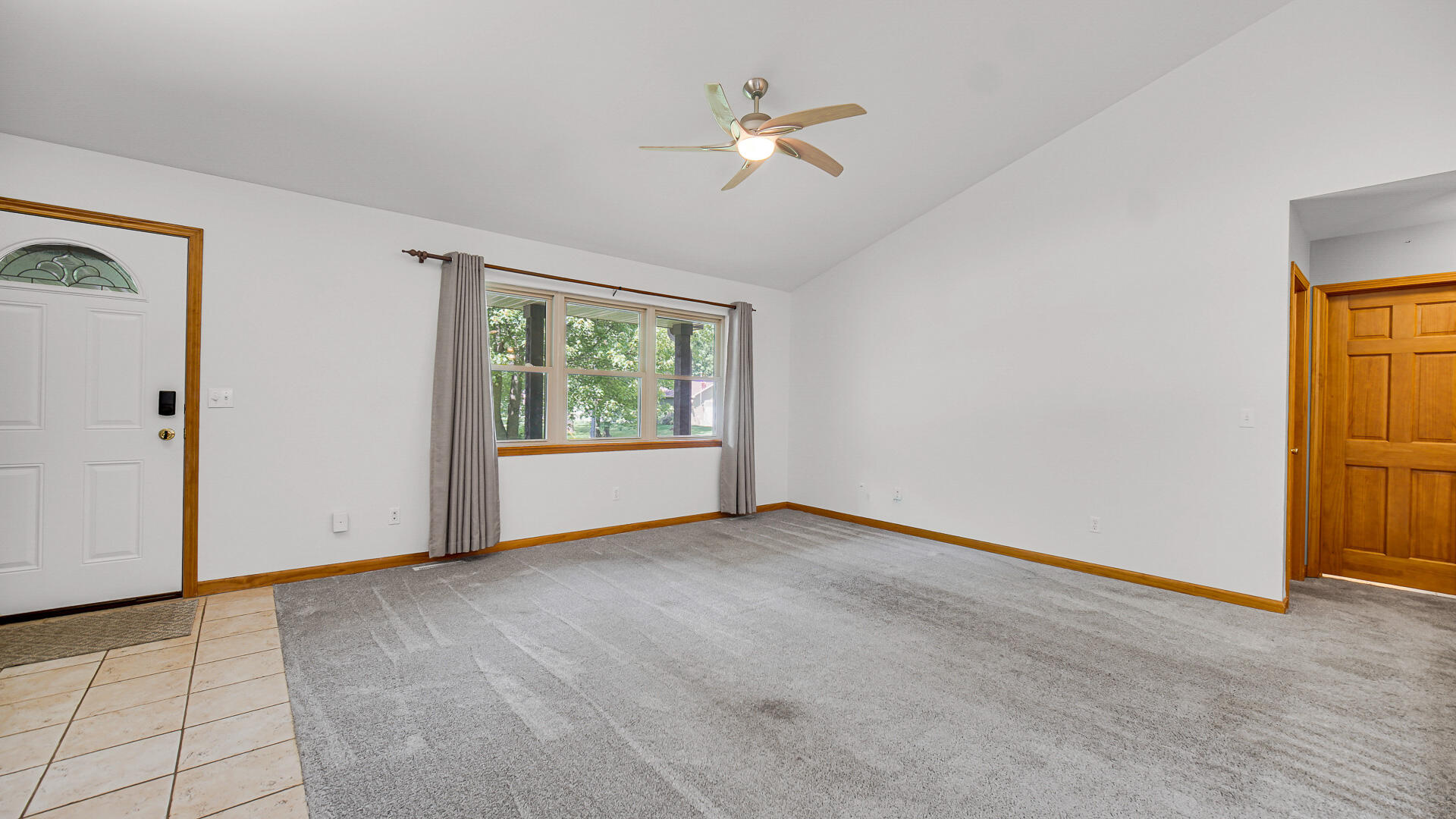 953 Portage Avenue, Chesterton, IN 46304; Image #4