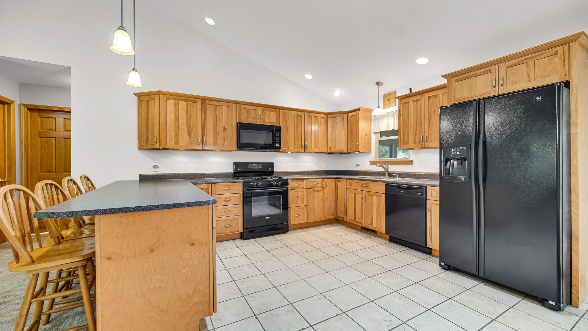 953 Portage Avenue, Chesterton, IN 46304; Image #5