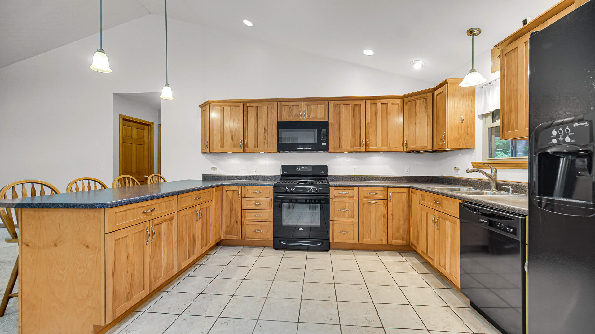 953 Portage Avenue, Chesterton, IN 46304; Image #6
