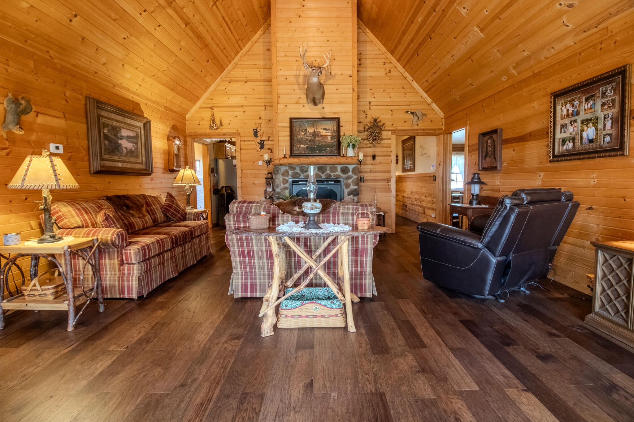 3405 N 700 E, Grovertown, IN 46531; Image #3