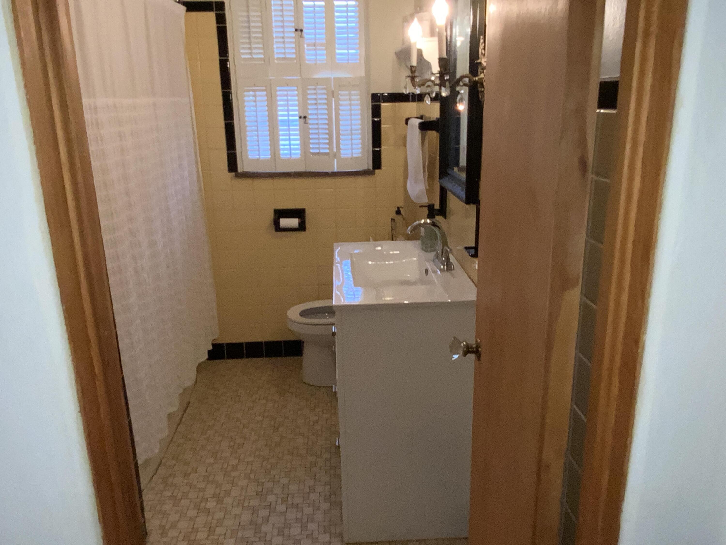 8245 Baring Avenue, Munster, IN 46321; Image #21