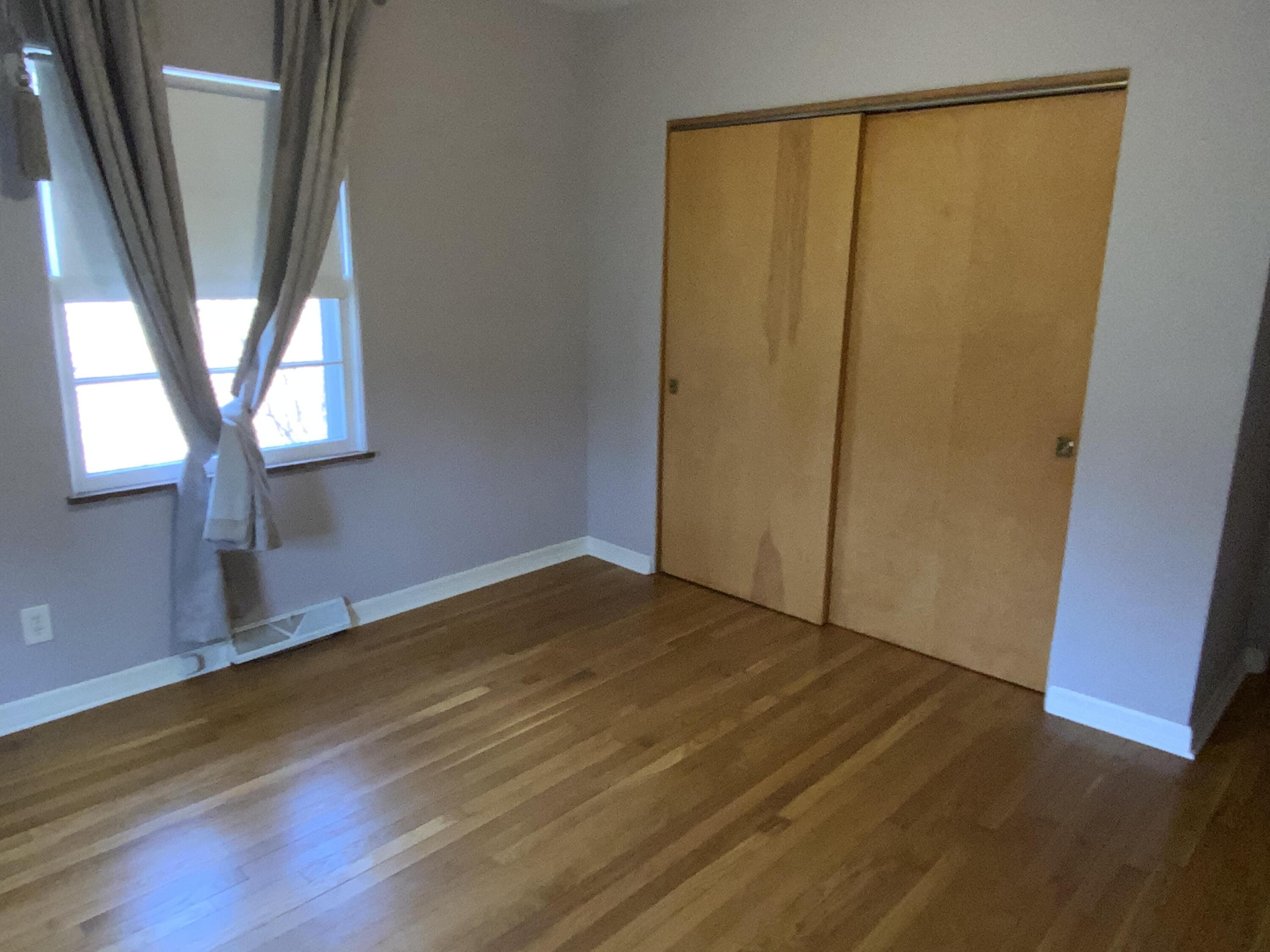 8245 Baring Avenue, Munster, IN 46321; Image #22