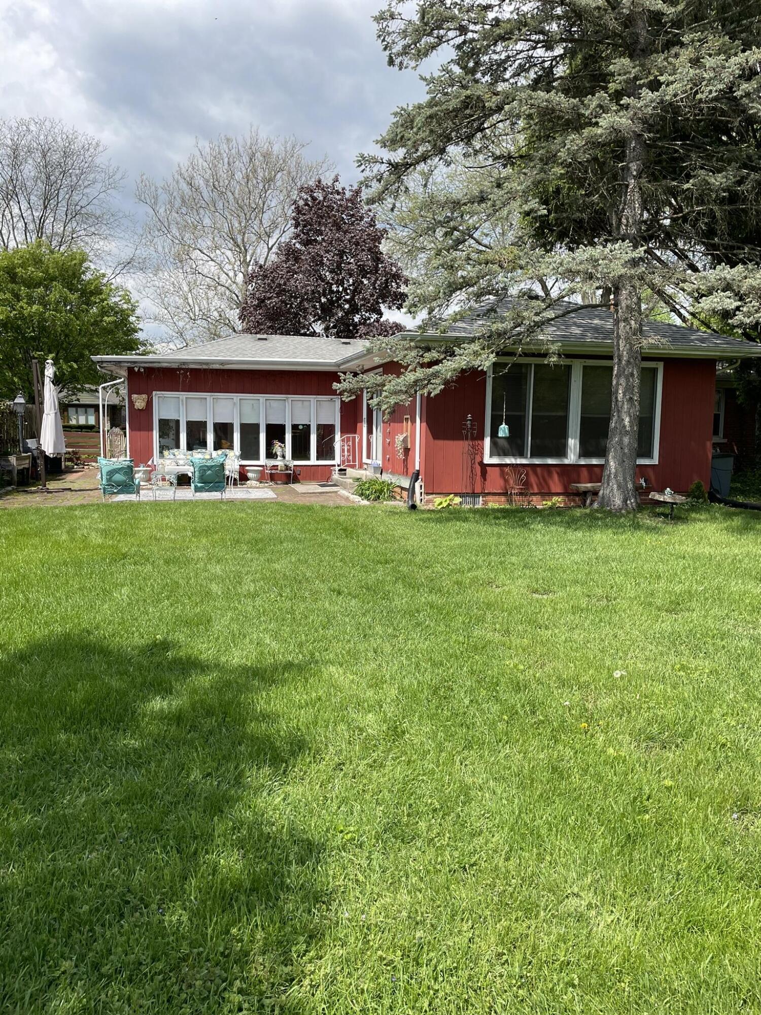 8245 Baring Avenue, Munster, IN 46321; Image #4