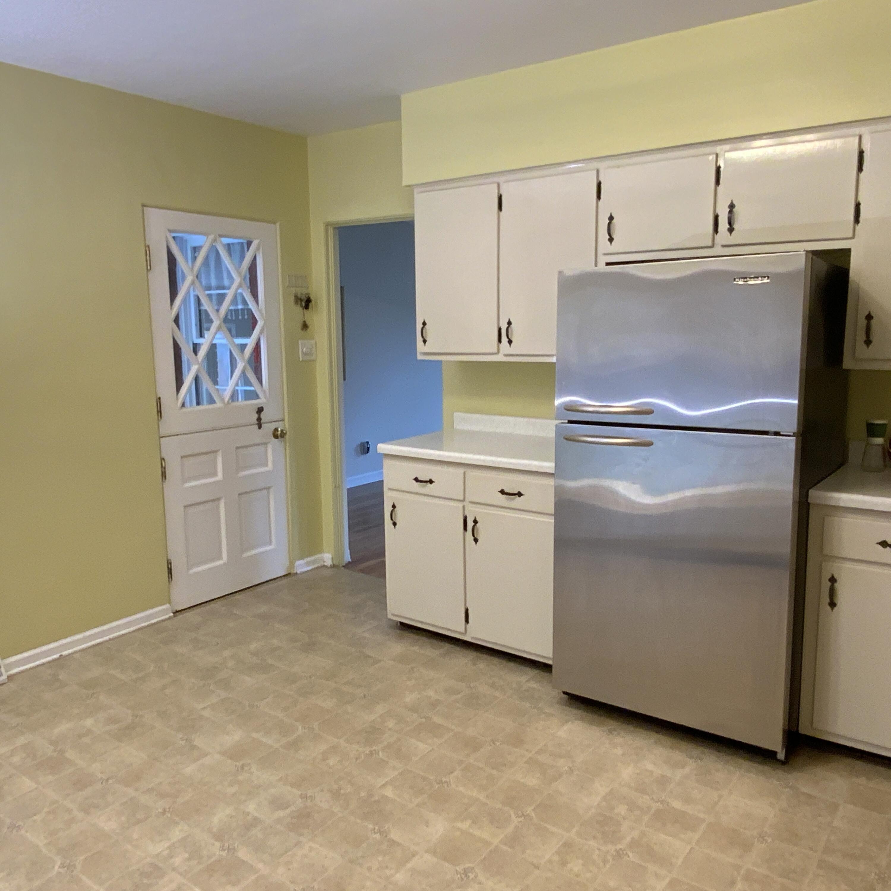 8245 Baring Avenue, Munster, IN 46321; Image #7