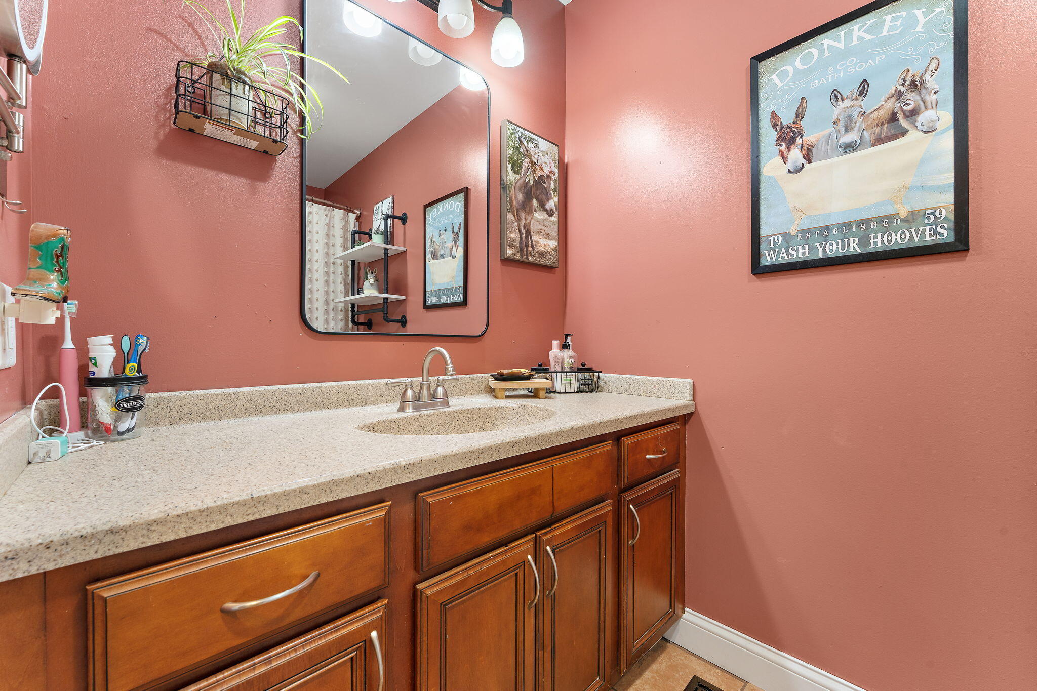 665 N 700 W, Hobart, IN 46342; Image #15