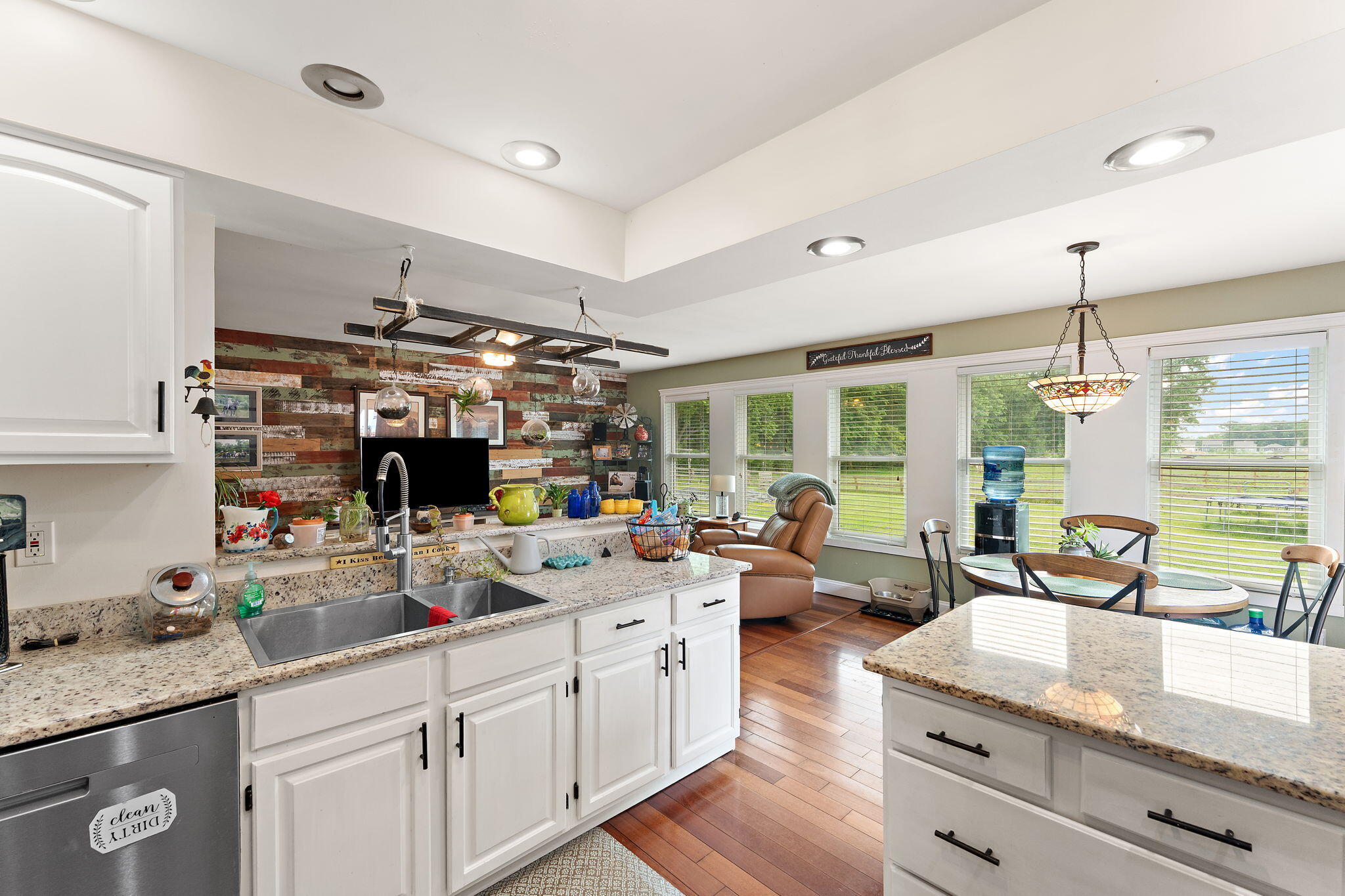 665 N 700 W, Hobart, IN 46342; Image #8
