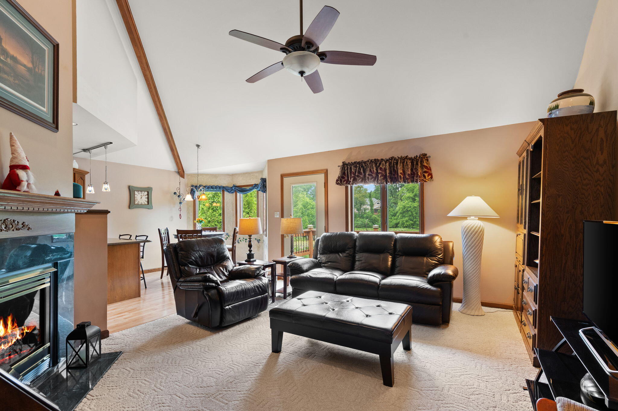 359 Tremont Lane, Valparaiso, IN 46385; Image #9