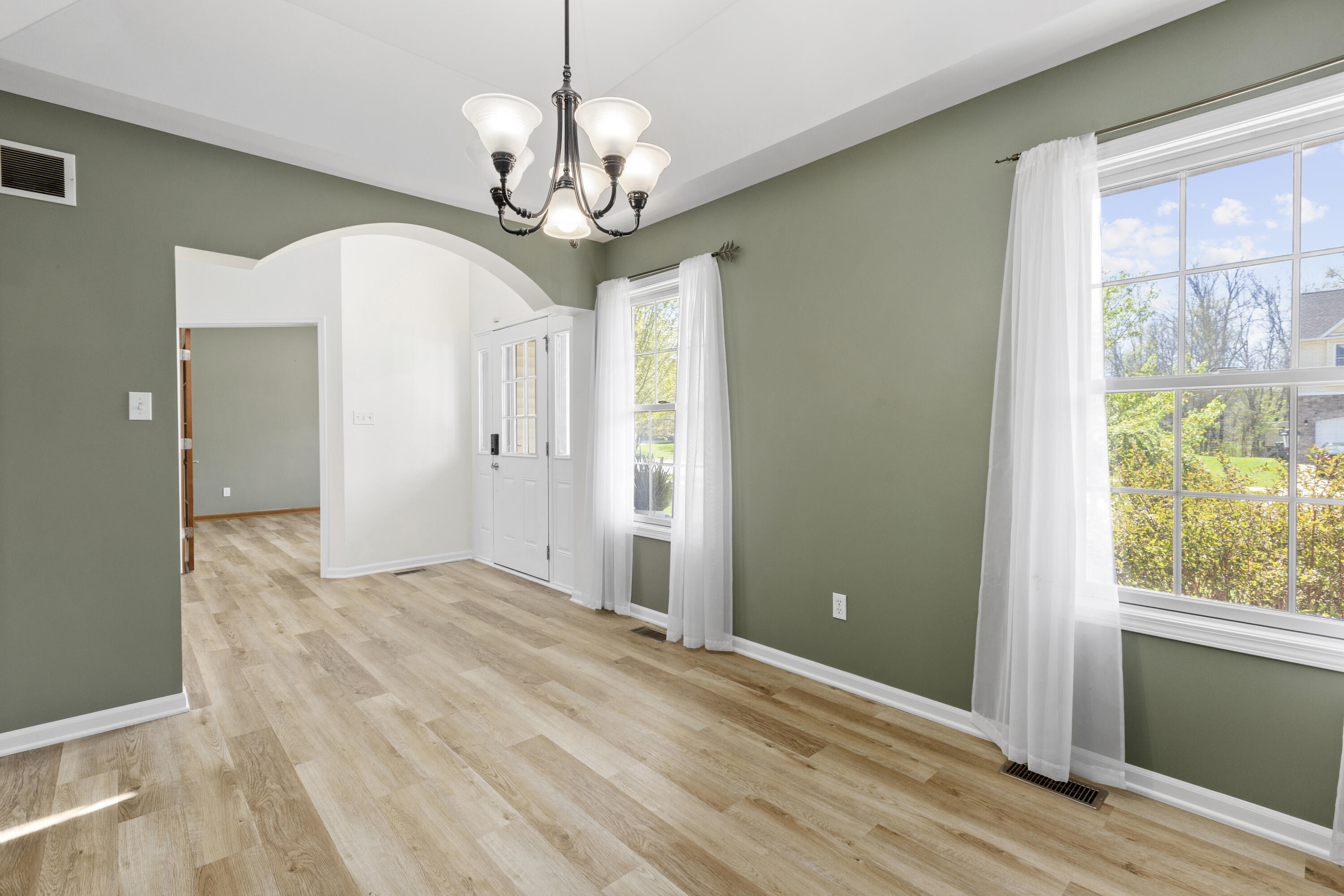 243 Eagle Ridge Drive, Valparaiso, IN 46385; Image #10