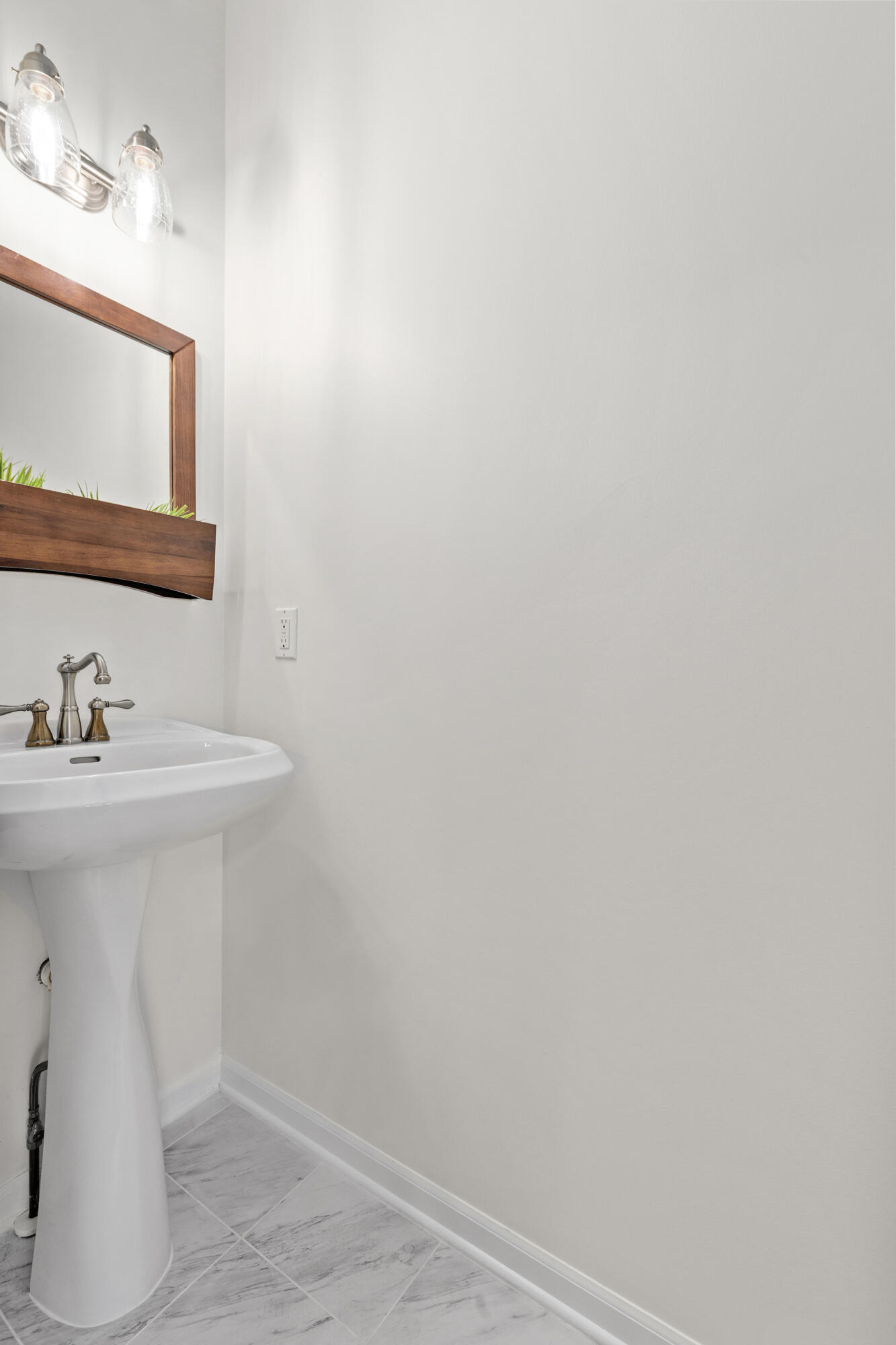 243 Eagle Ridge Drive, Valparaiso, IN 46385; Image #21