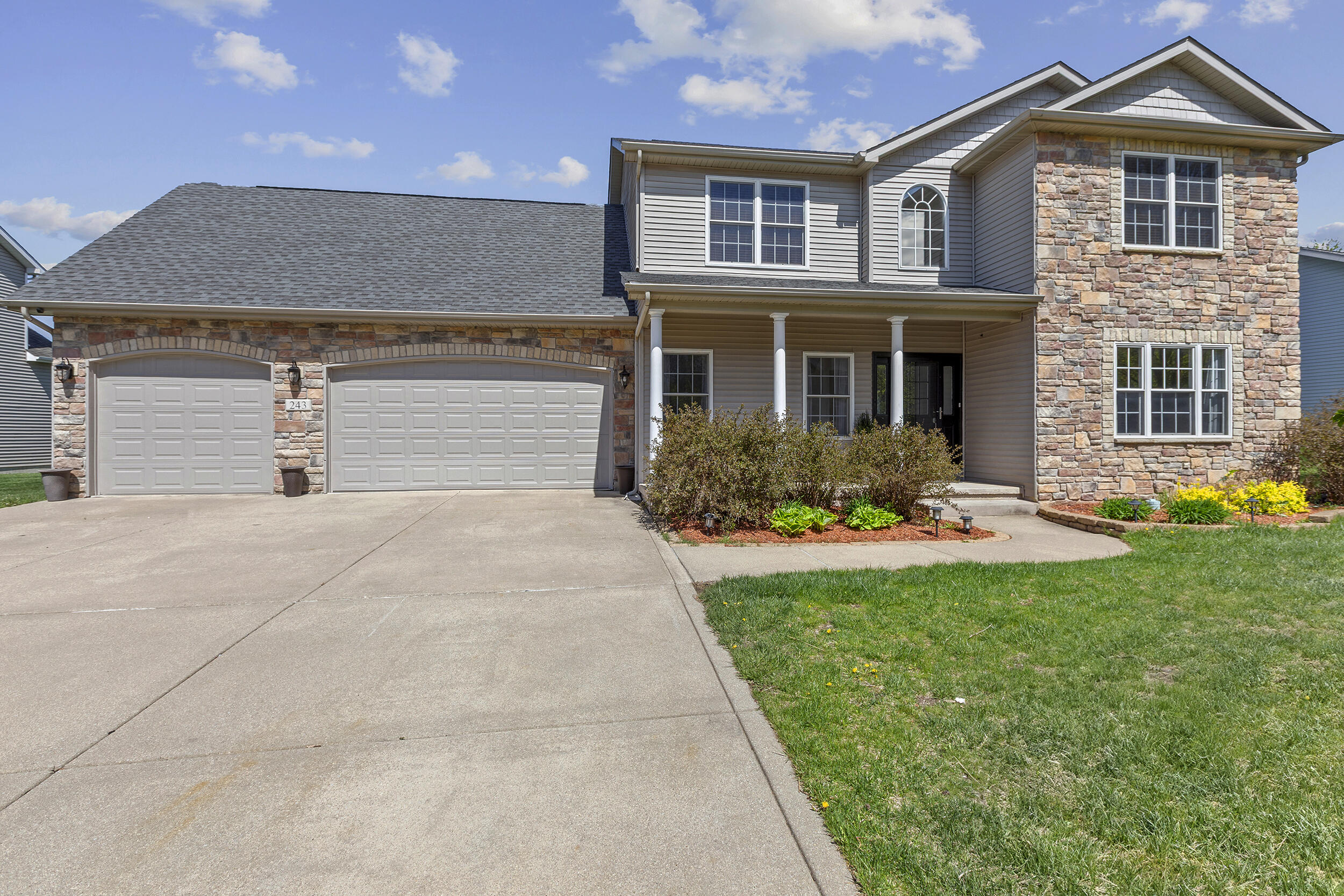 243 Eagle Ridge Drive, Valparaiso, IN 46385; Image #3