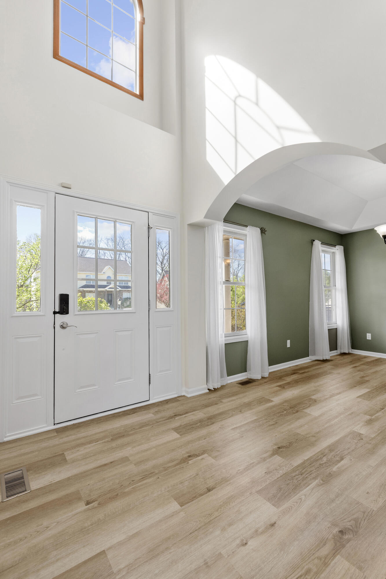 243 Eagle Ridge Drive, Valparaiso, IN 46385; Image #9