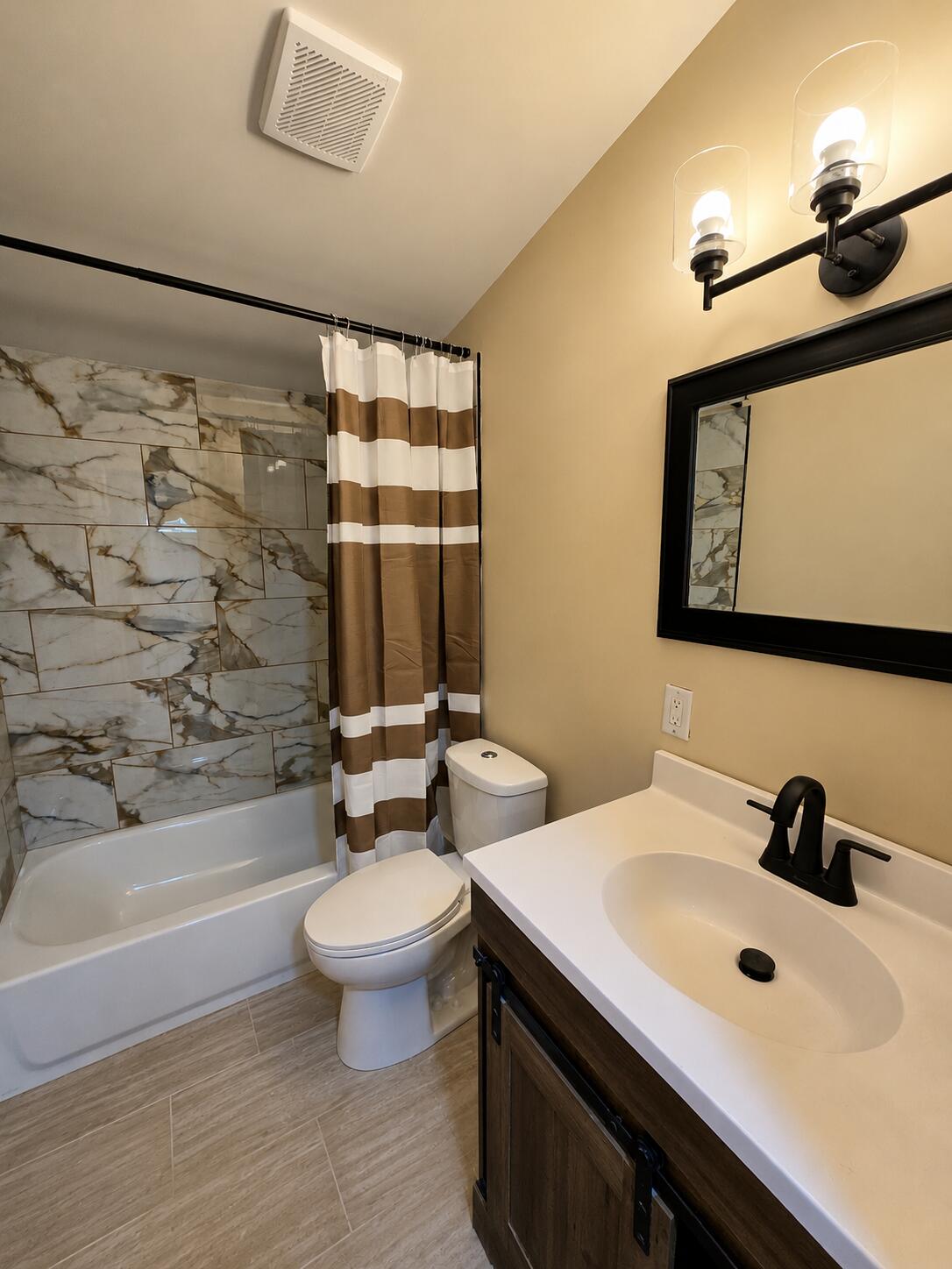 12704 Whitcomb Street, Crown Point, IN 46307; Image #9