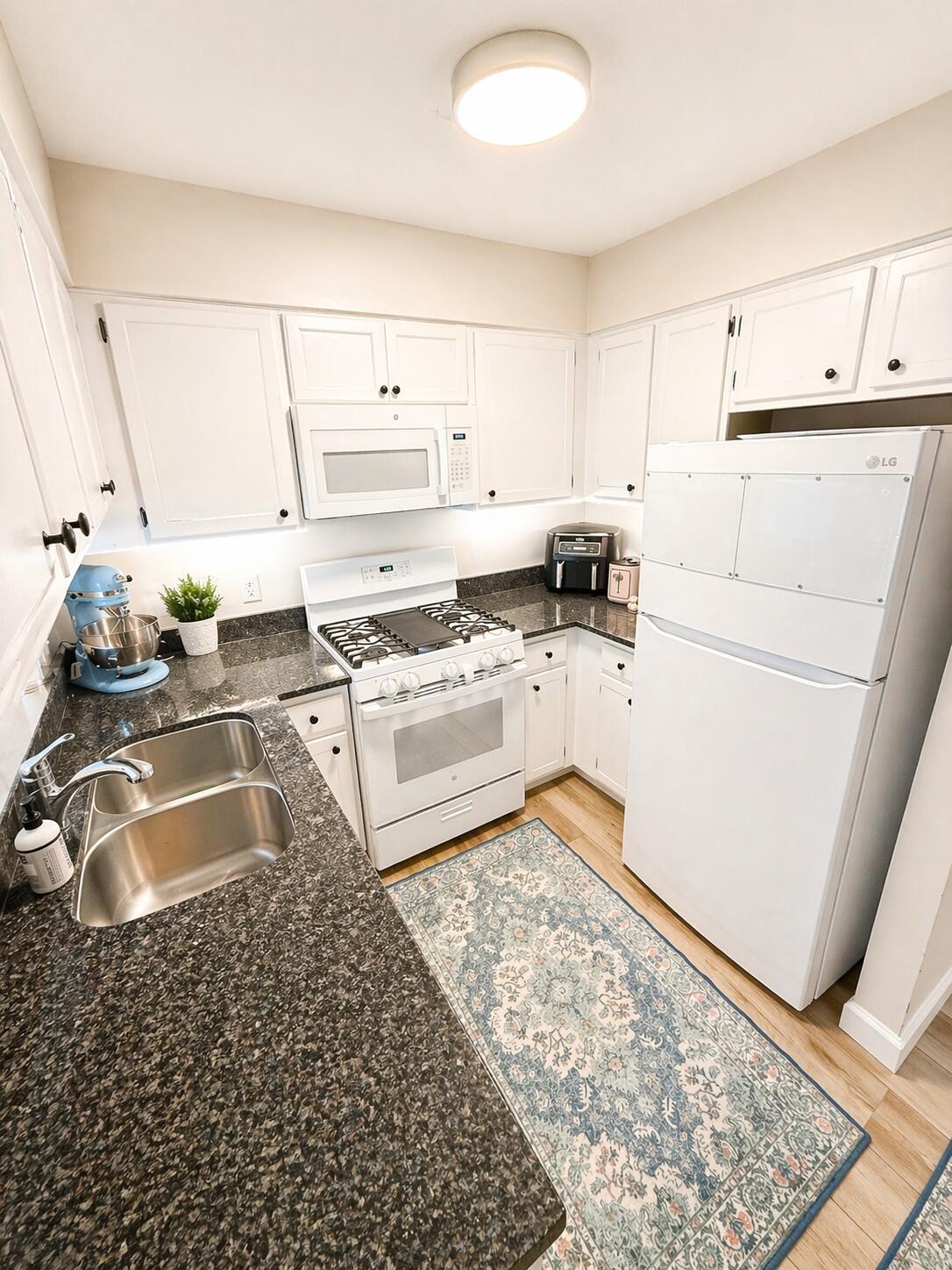2128 Dogwood Lane, Chesterton, IN 46304; Image #5