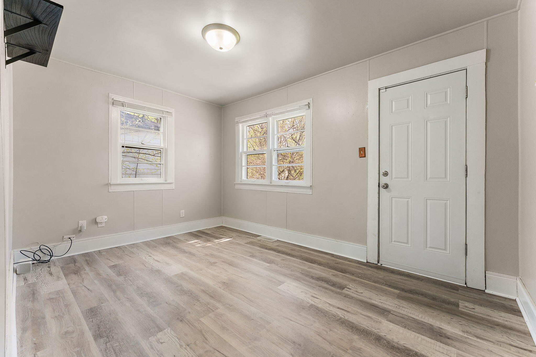 3751 Swift Street, Hobart, IN 46342; Image #7