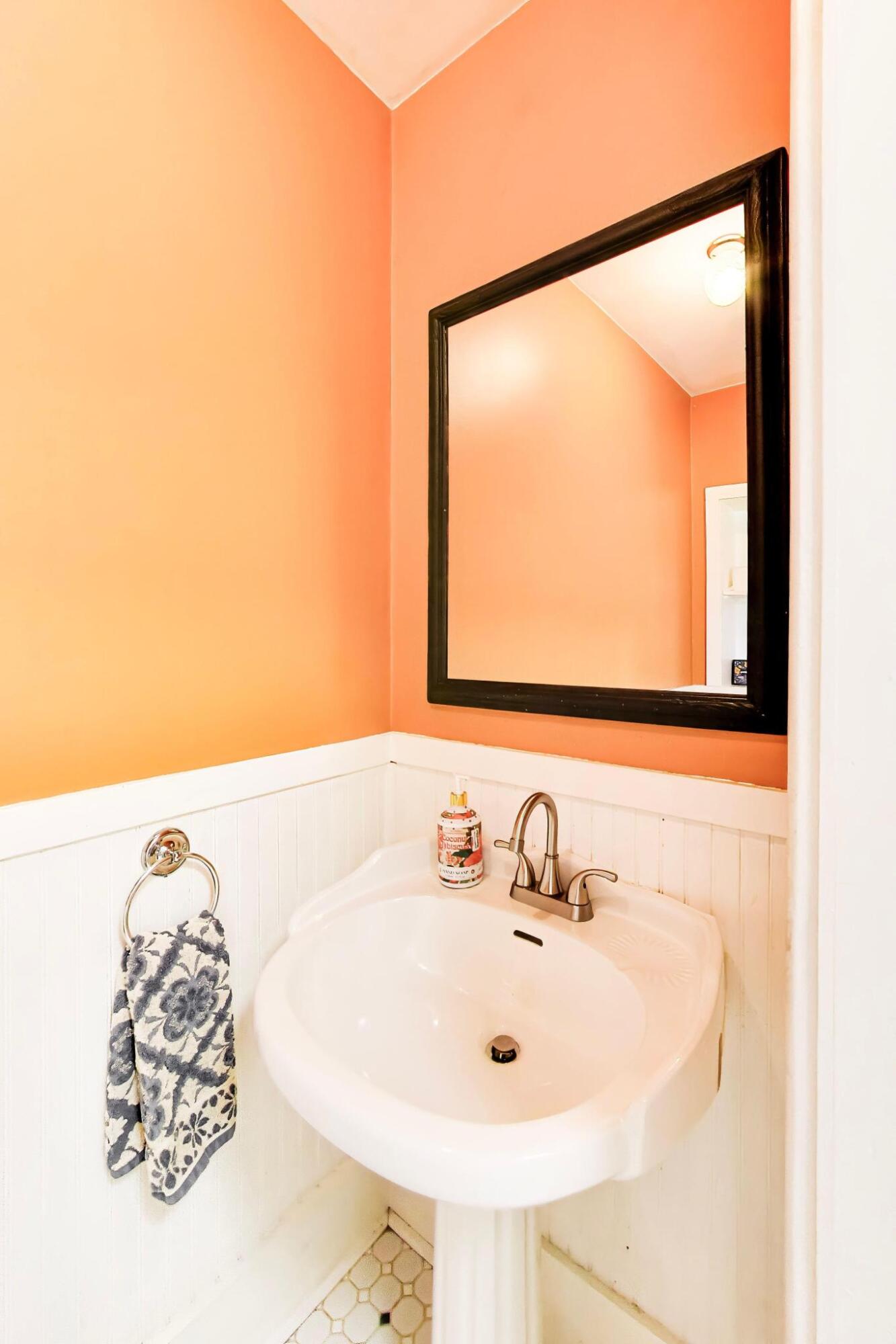 791 Lincoln Street, Hobart, IN 46342; Image #18