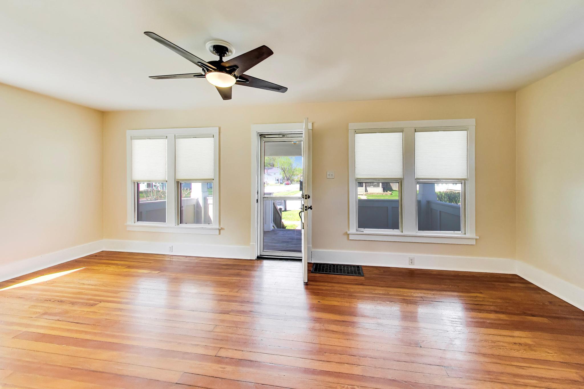 791 Lincoln Street, Hobart, IN 46342; Image #7