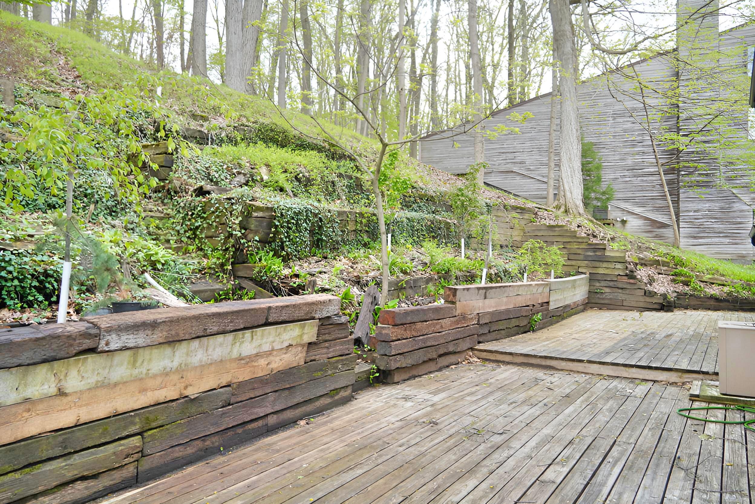456 Roxbury Road, Valparaiso, IN 46385; Image #2