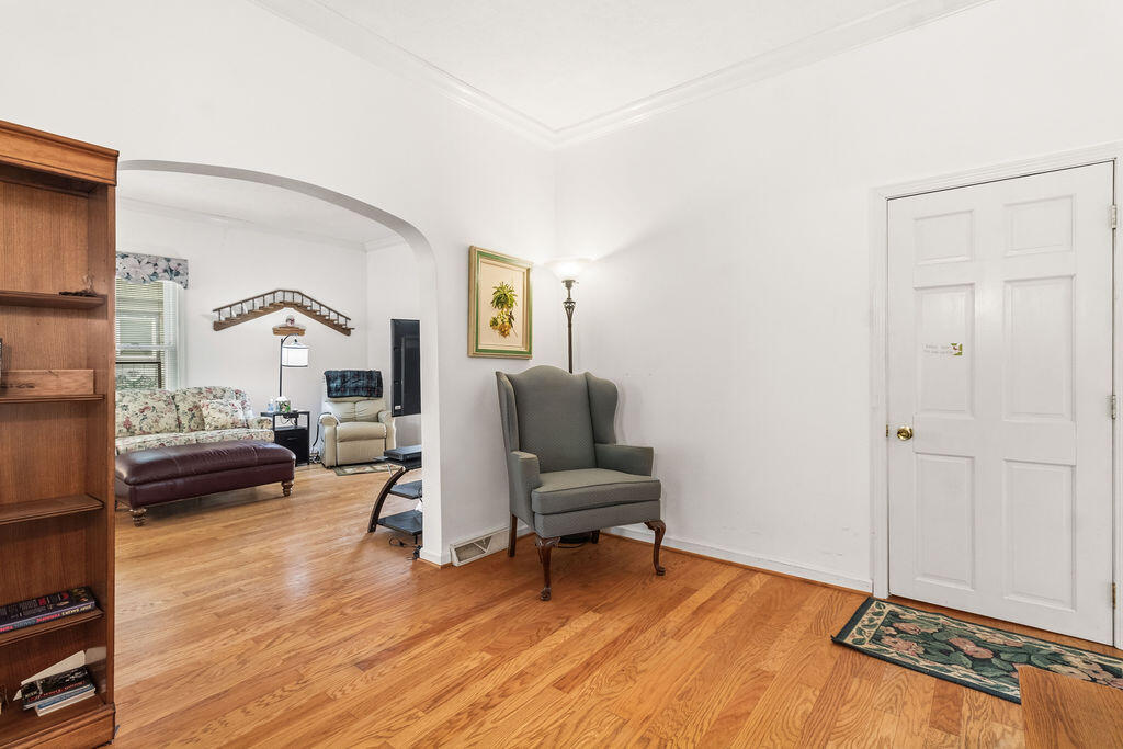 209 E Hawkins Court, Culver, IN 46511; Image #11