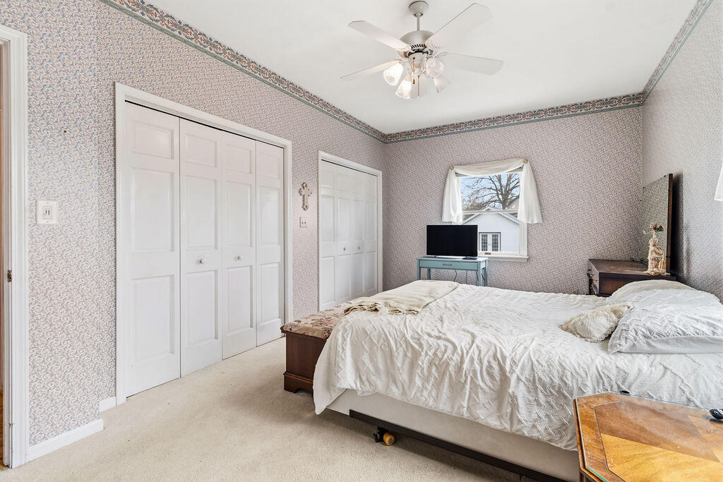 209 E Hawkins Court, Culver, IN 46511; Image #16