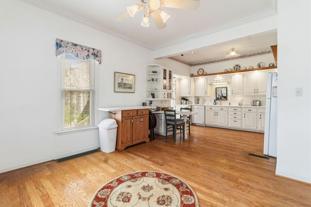 209 E Hawkins Court, Culver, IN 46511; Image #18