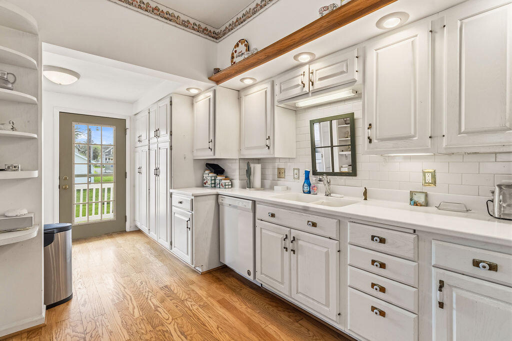 209 E Hawkins Court, Culver, IN 46511; Image #24