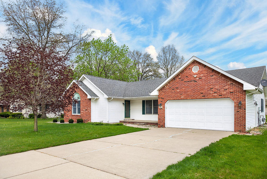 1929 Kapok Street SW, DeMotte, IN 46310; Image #38