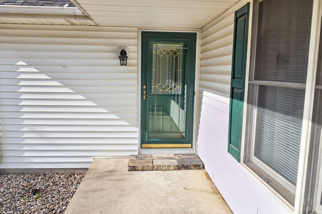 1929 Kapok Street SW, DeMotte, IN 46310; Image #4