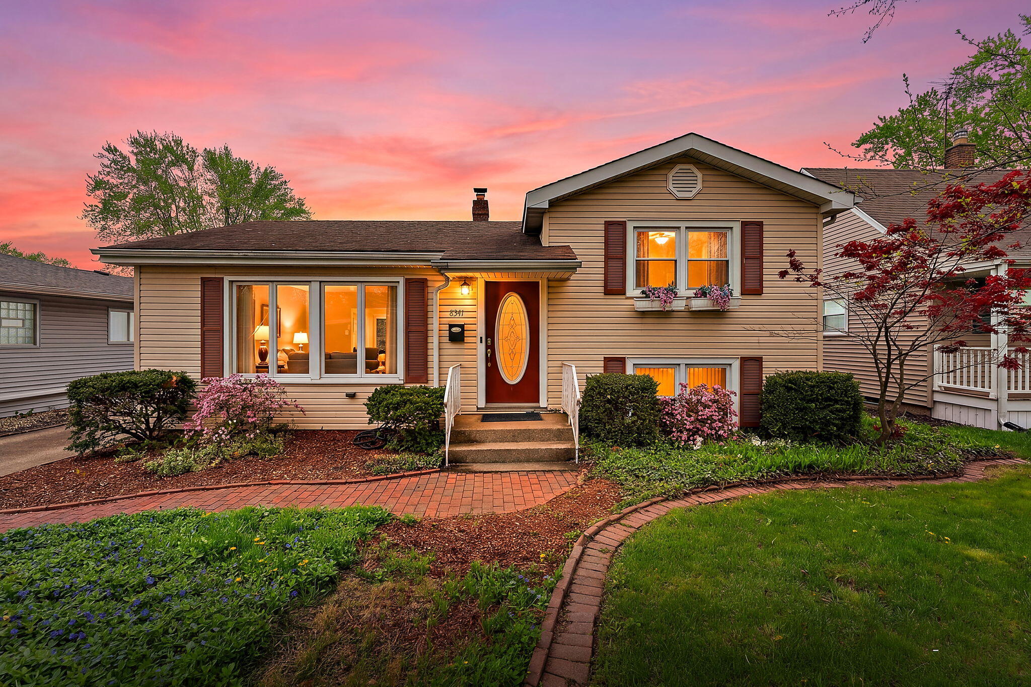 8341 Kooy Drive, Munster, IN 46321; Image #2